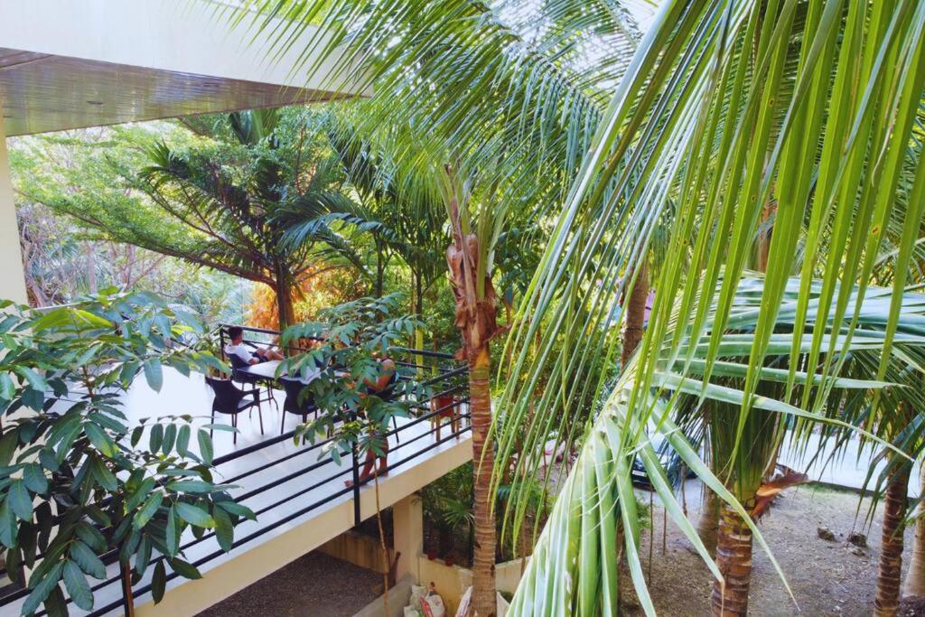Camotes Island Villa - 9 minutes to Beach - WiFi