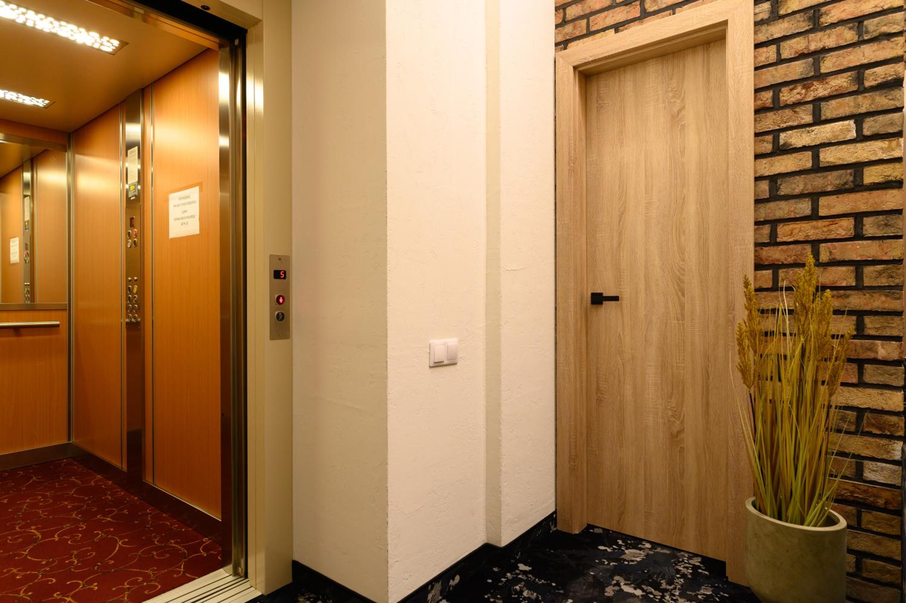Synet CoLiving