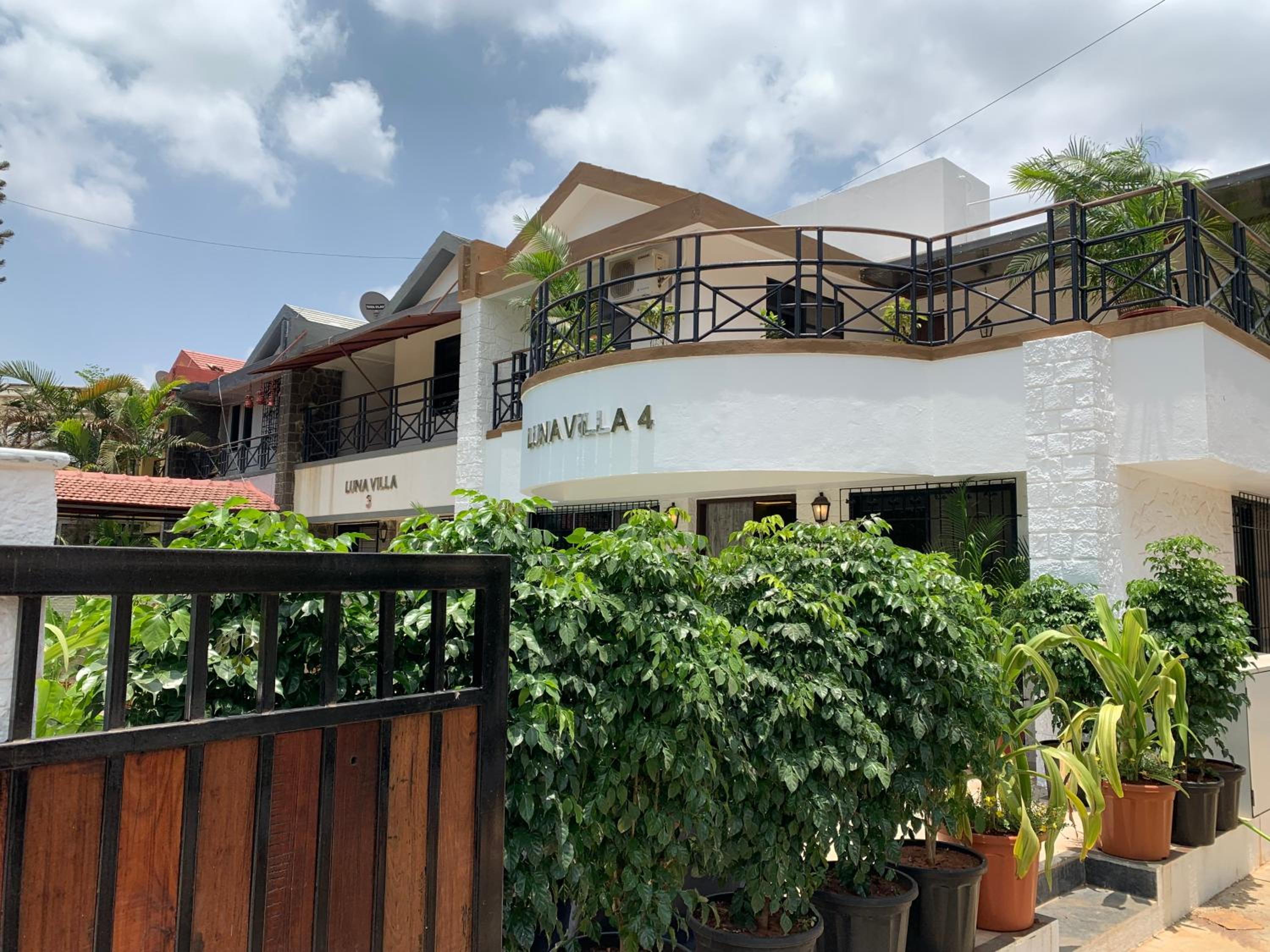 Luna Villa by Angel Stay - Four Bedroom Villa with Swimming Pool in Lonavala view 2