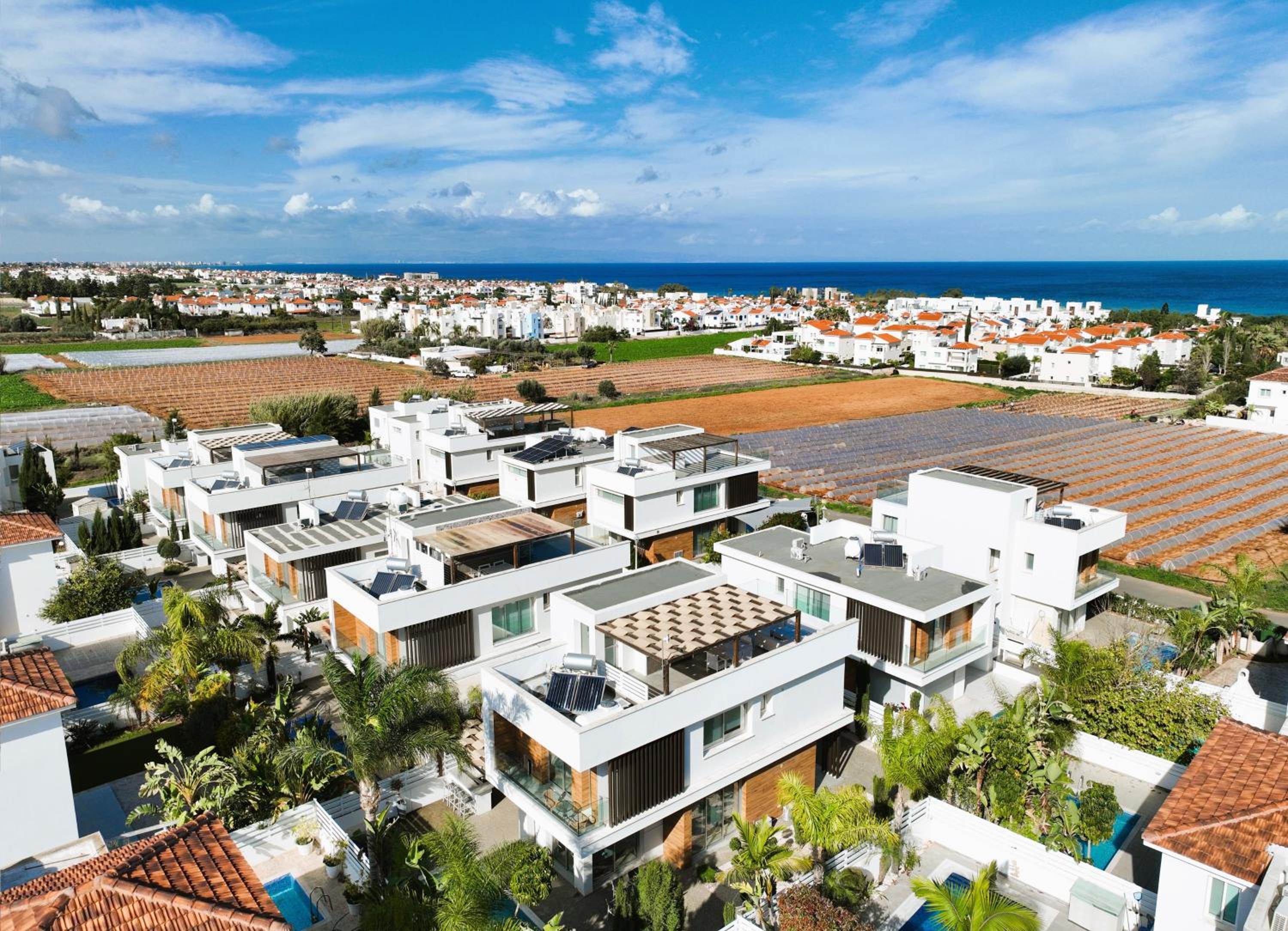 Villa Lily