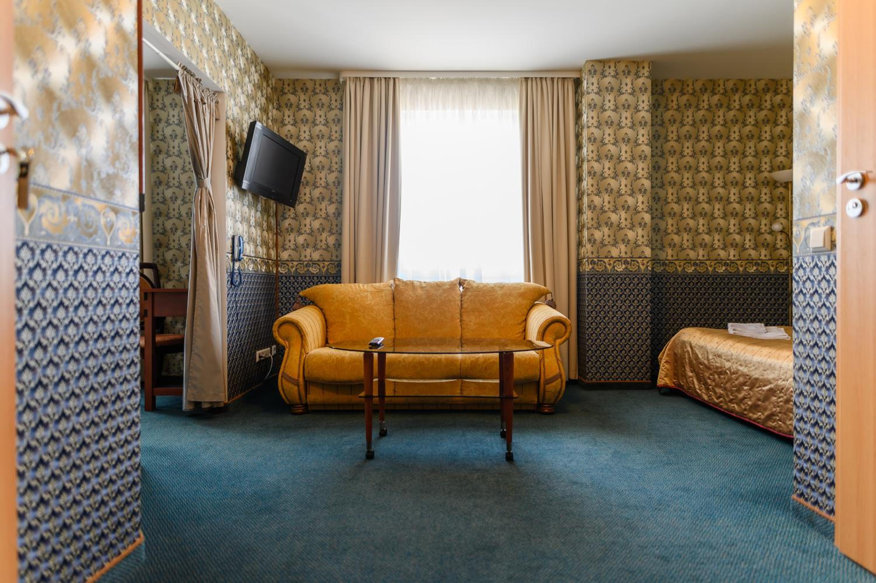 Synet CoLiving