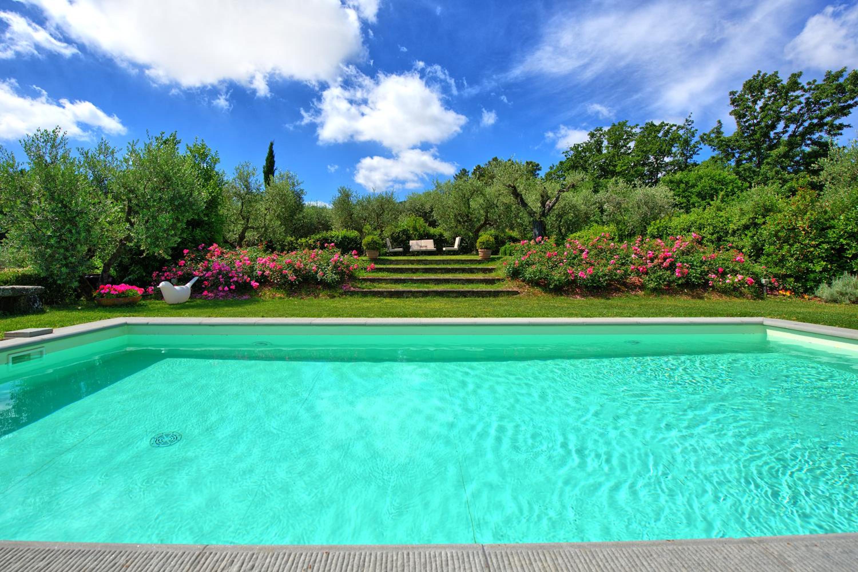 Villa Mami by PosarelliVillas