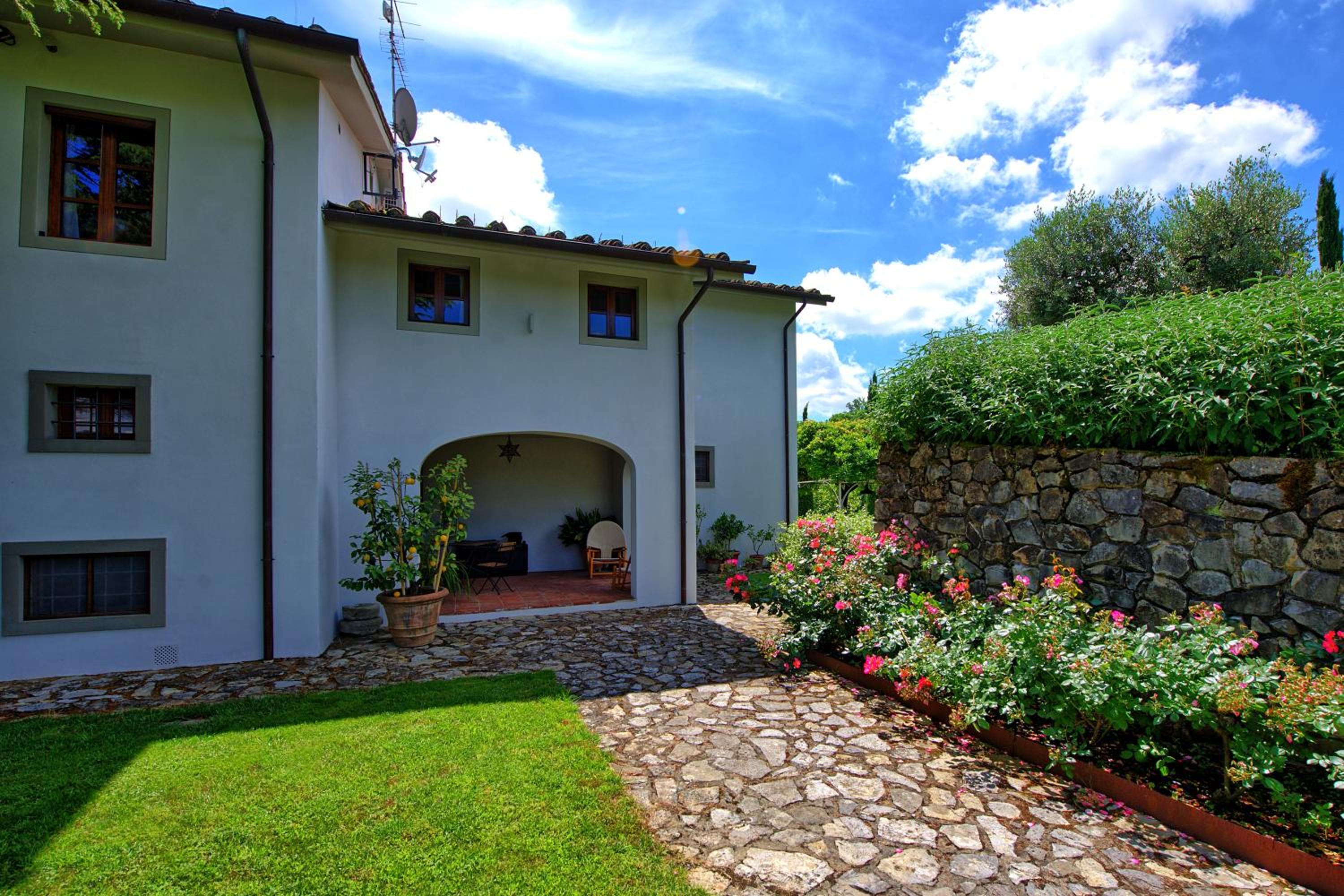 Villa Mami by PosarelliVillas