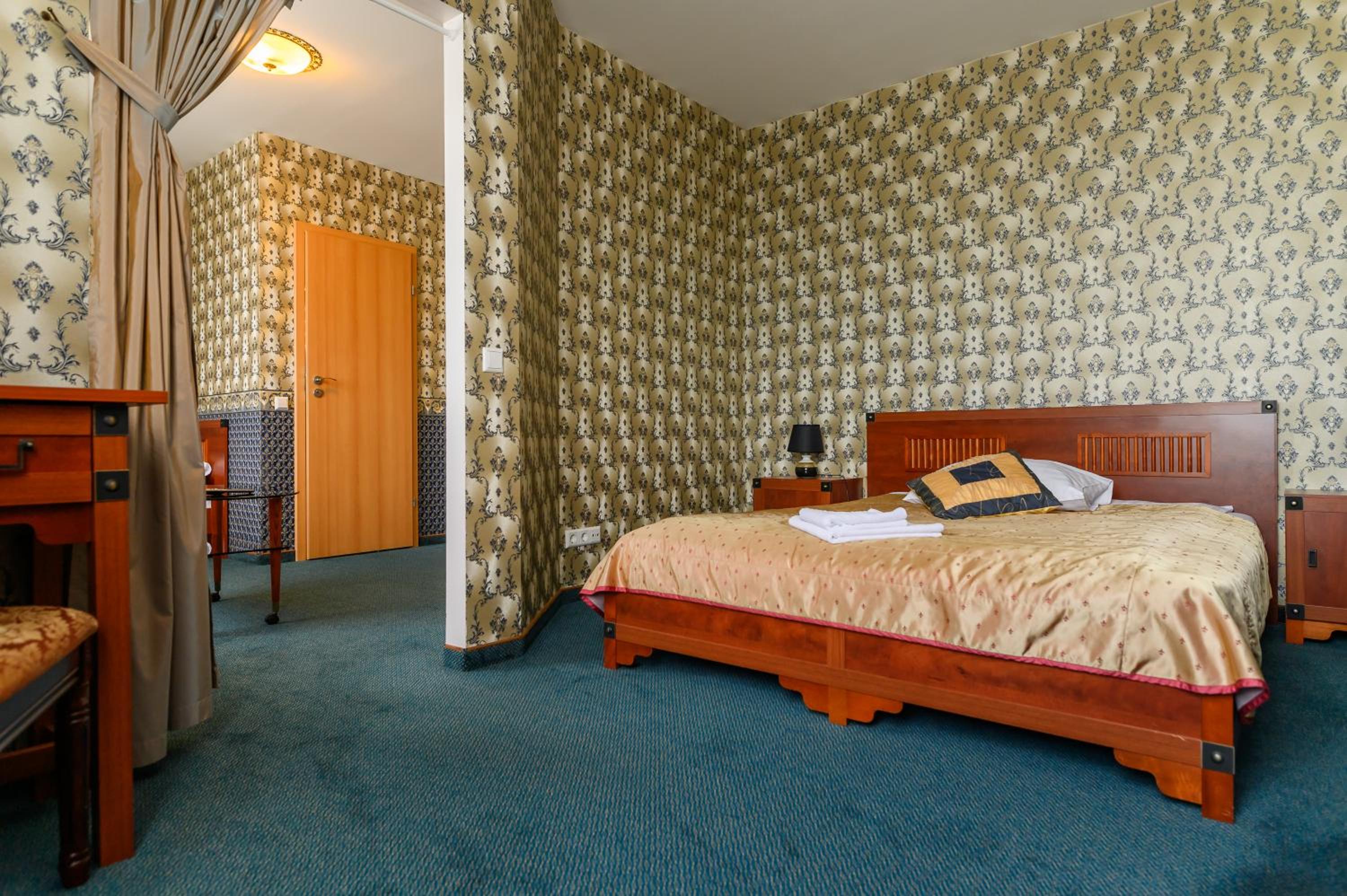 Synet CoLiving