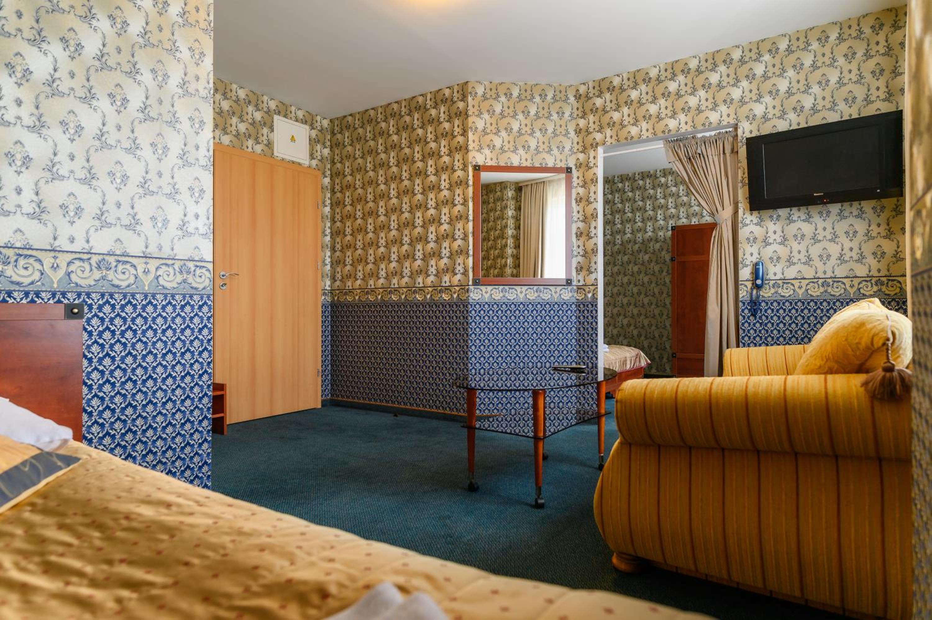 Synet CoLiving