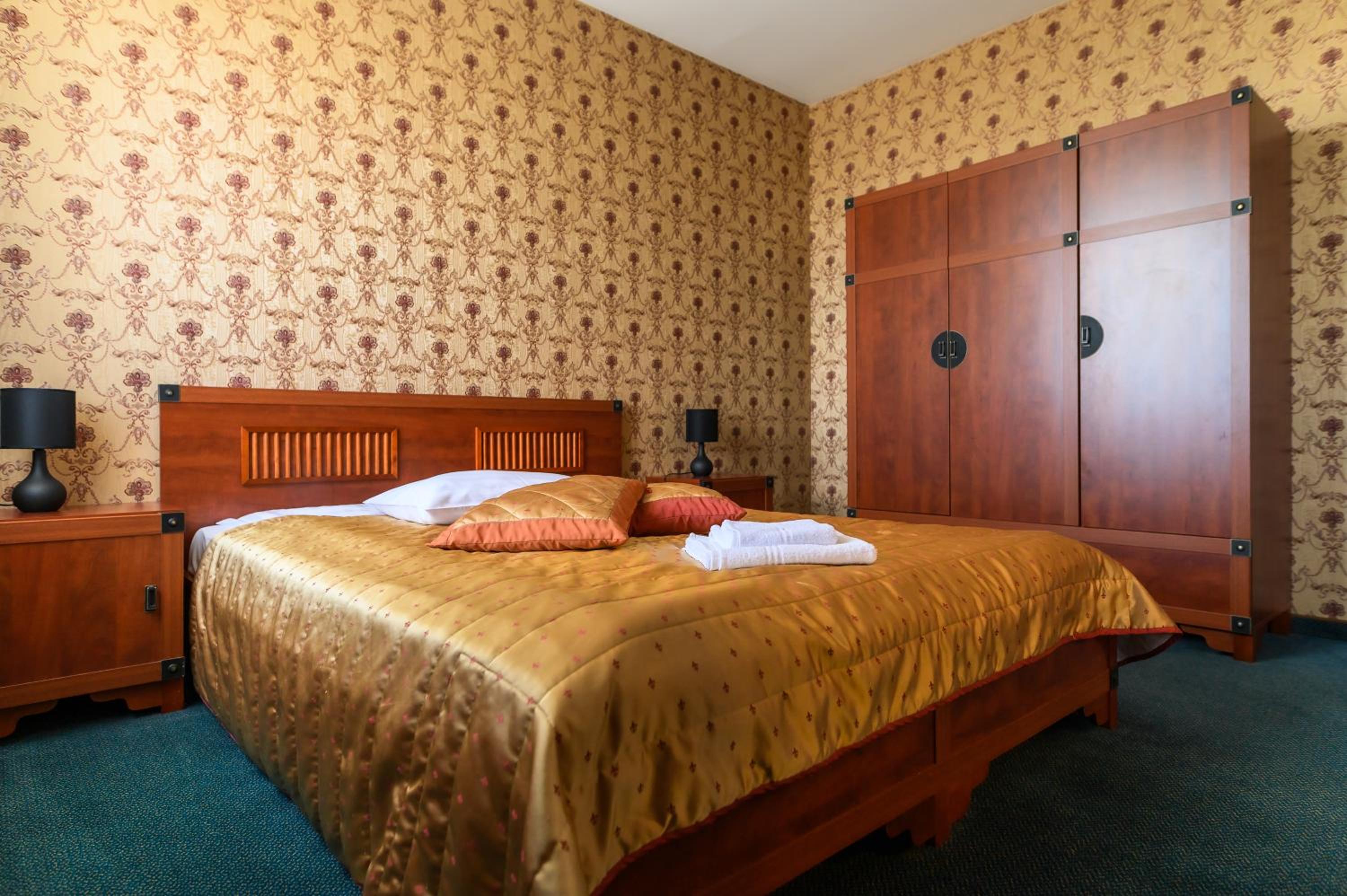 Synet CoLiving