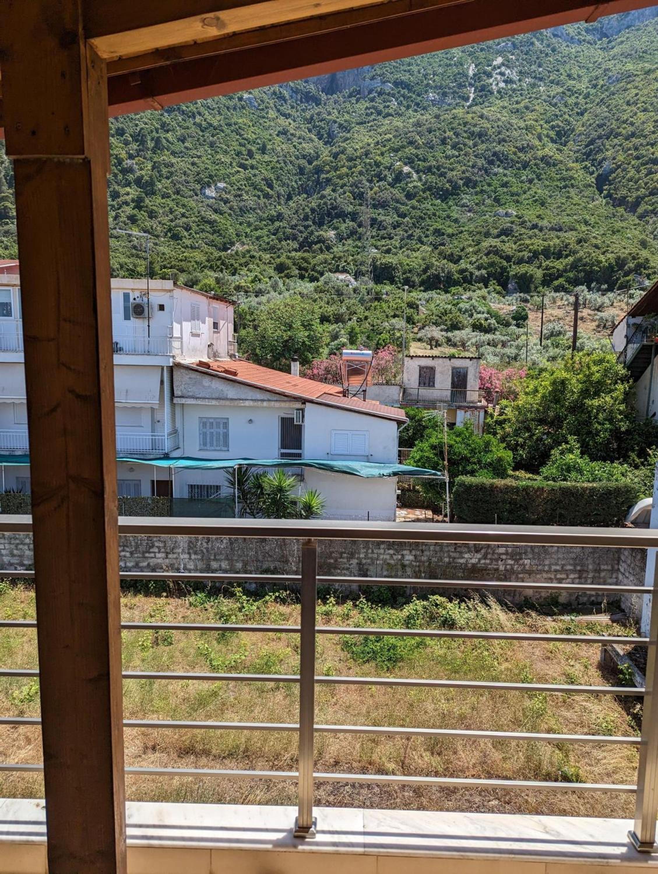 Samaras Apartments in Kamena Vourla photo 5