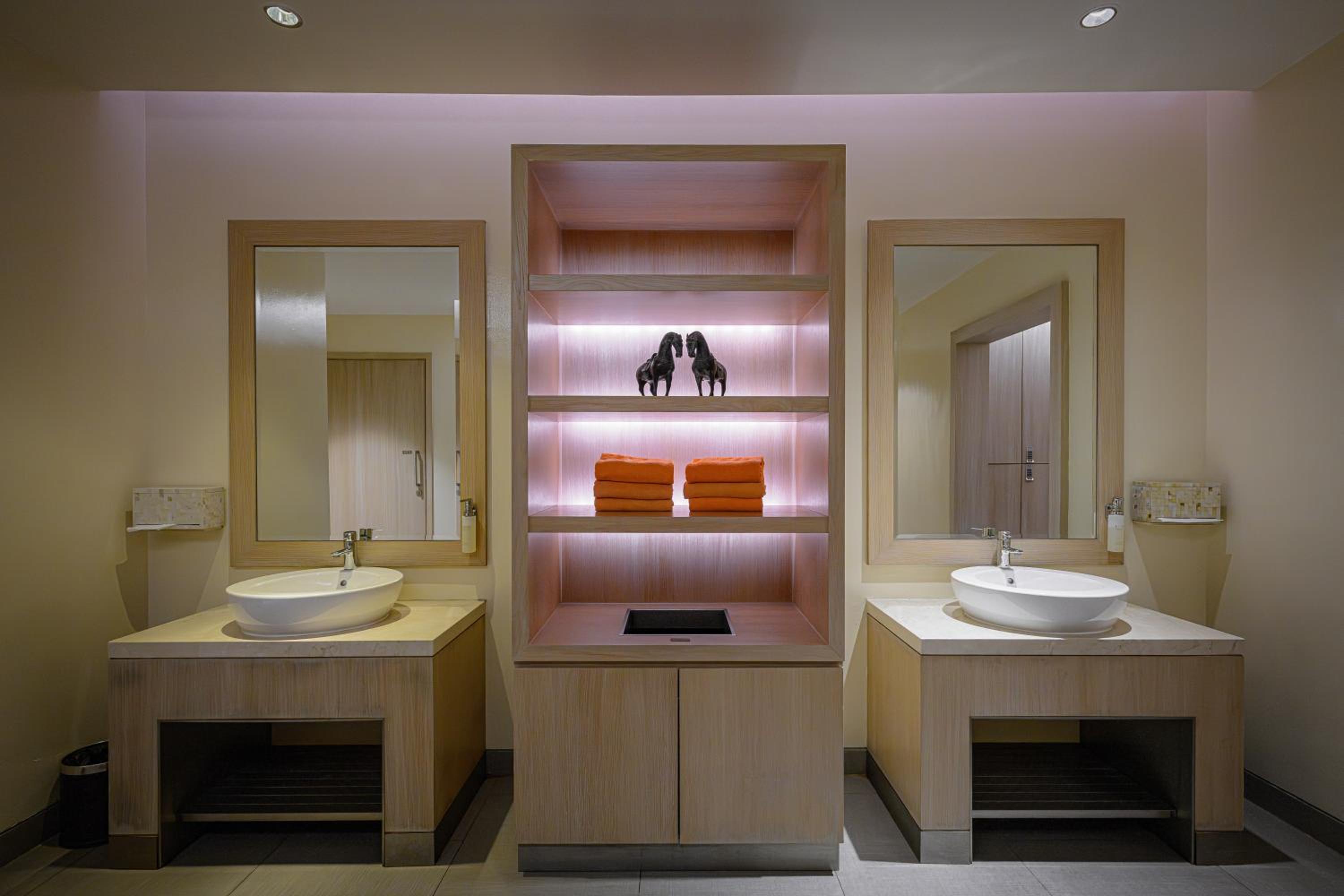 Resorts World Sentosa - Equarius Villas