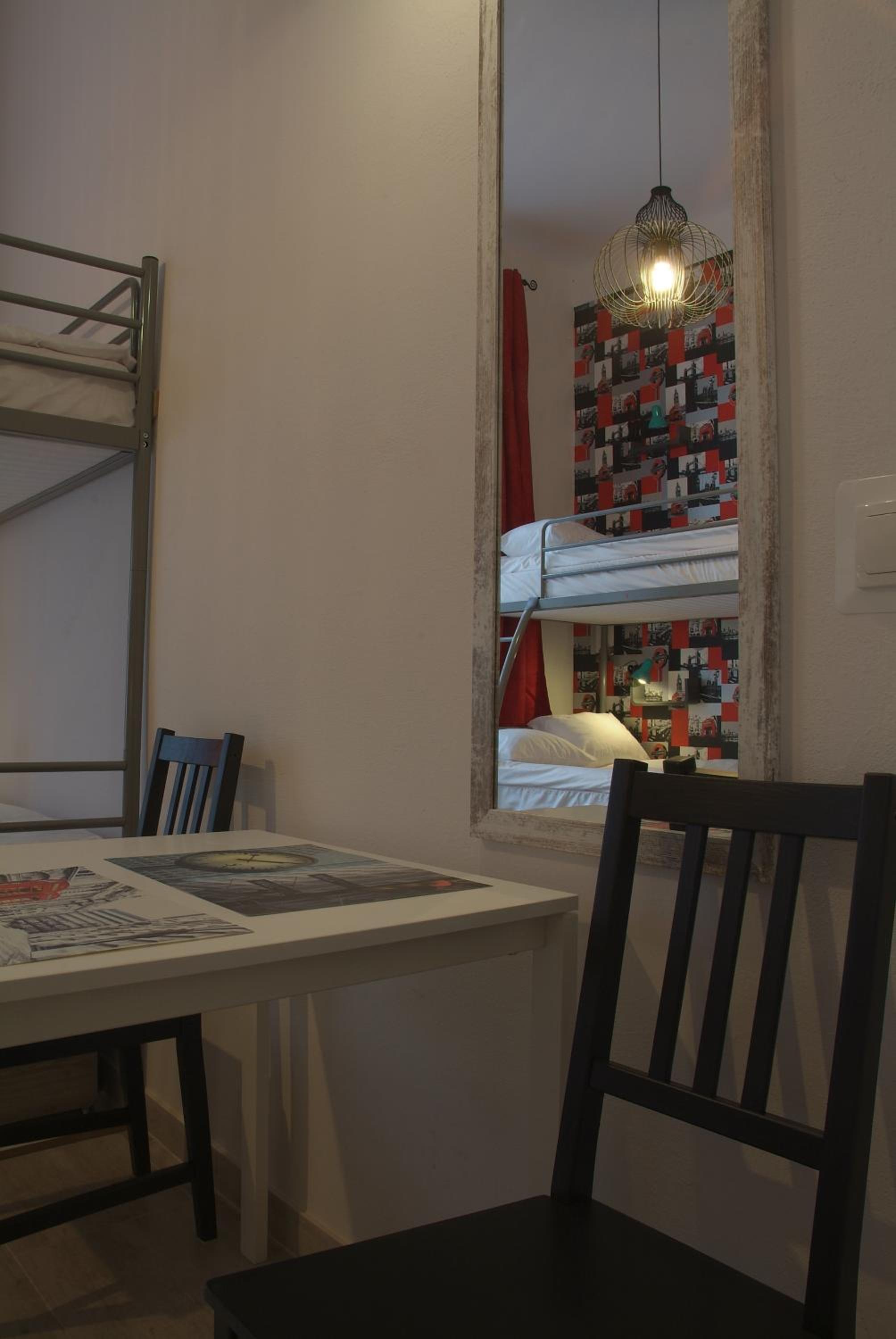 Hostel Lwowska 11
