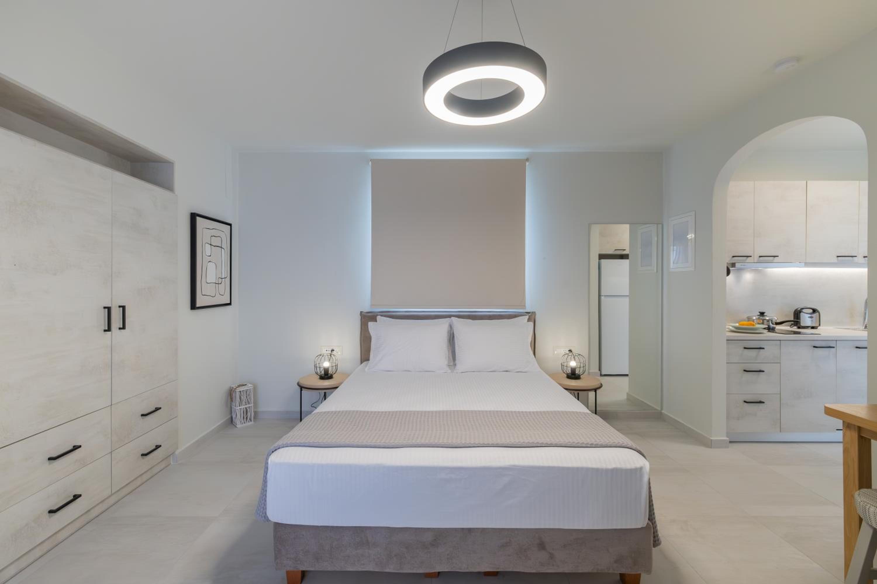 One Bedroom Apartment Erato photo 2
