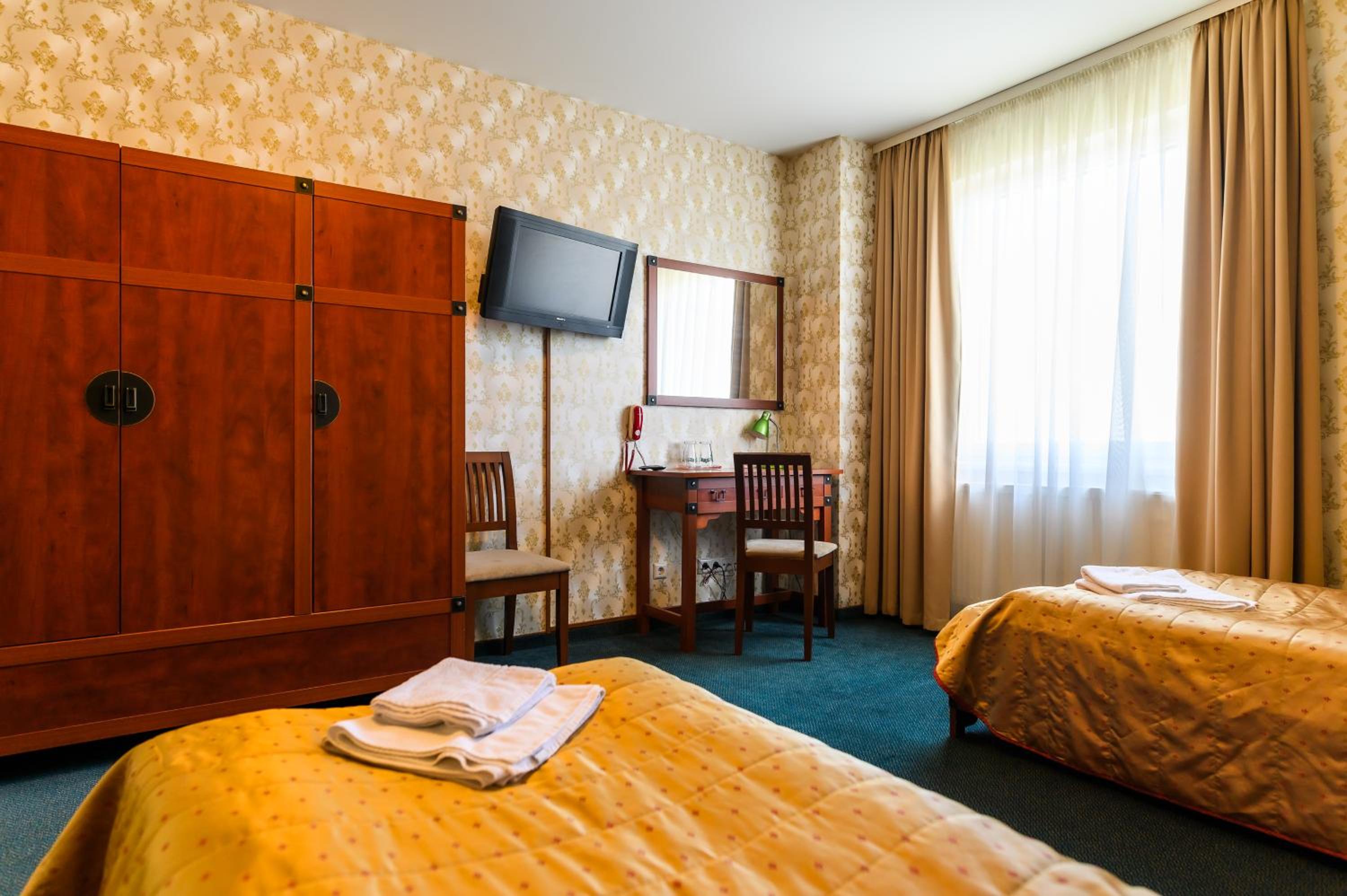 Synet CoLiving