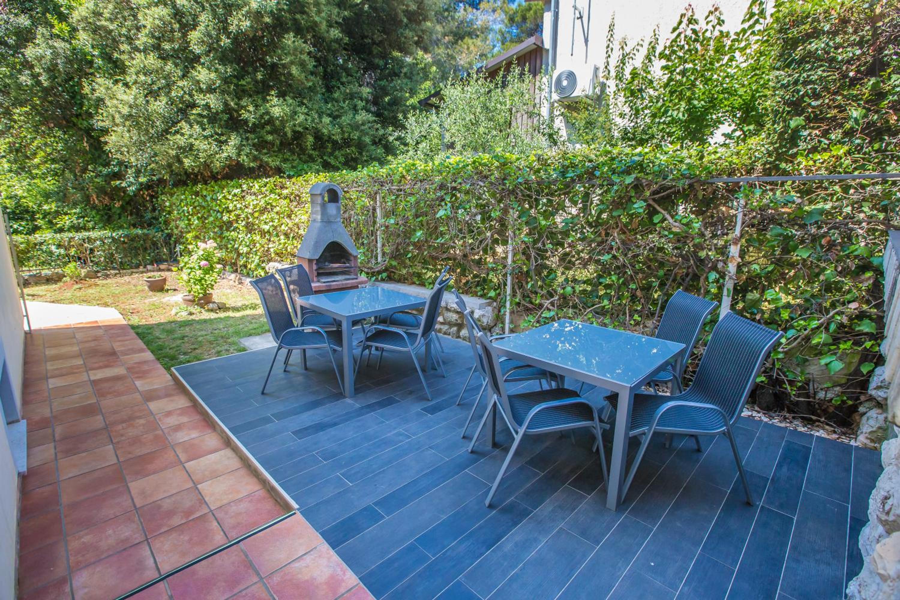 Apartments Villa Borik
