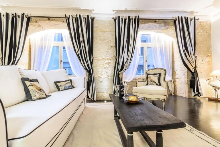 GuestReady - Luxury stay at Lisbon's downtown view 4