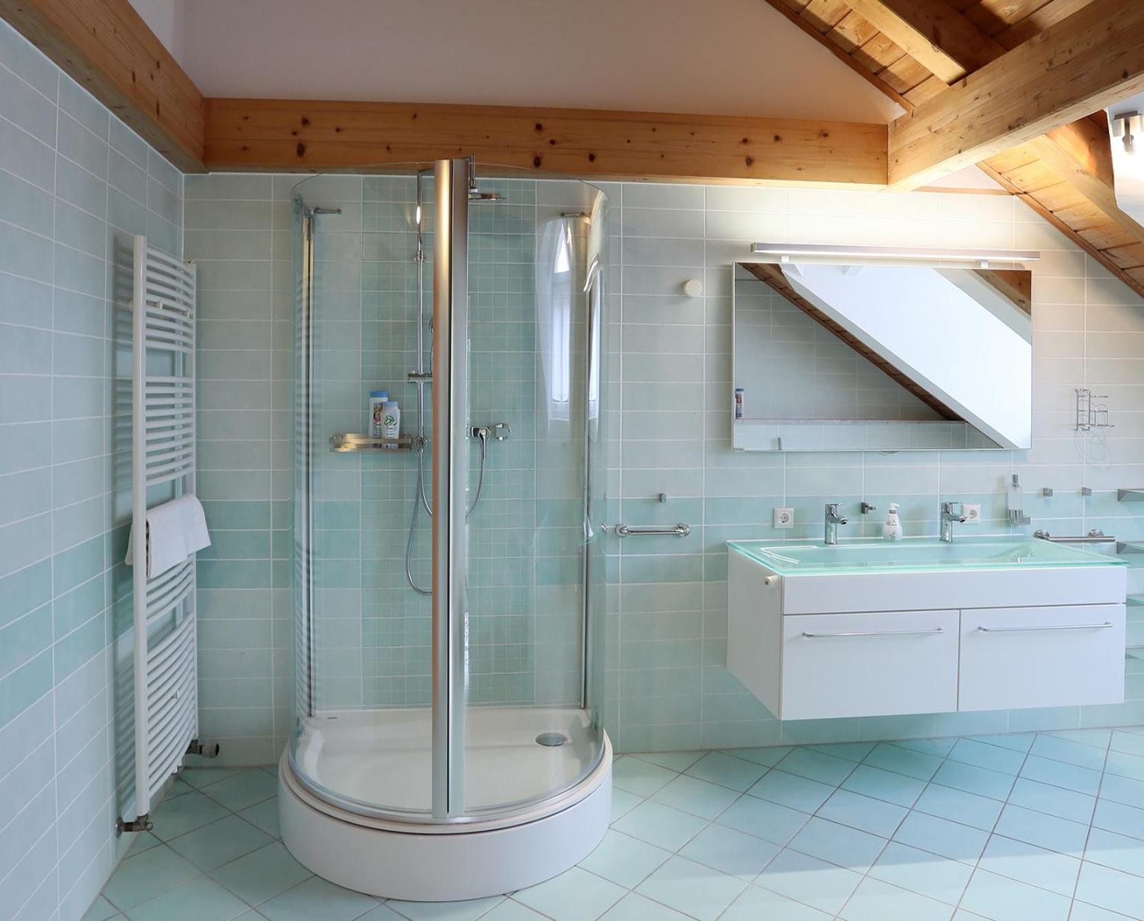 Unique Luxury Villa 22 min to Munich 290m2 Pool Sauna