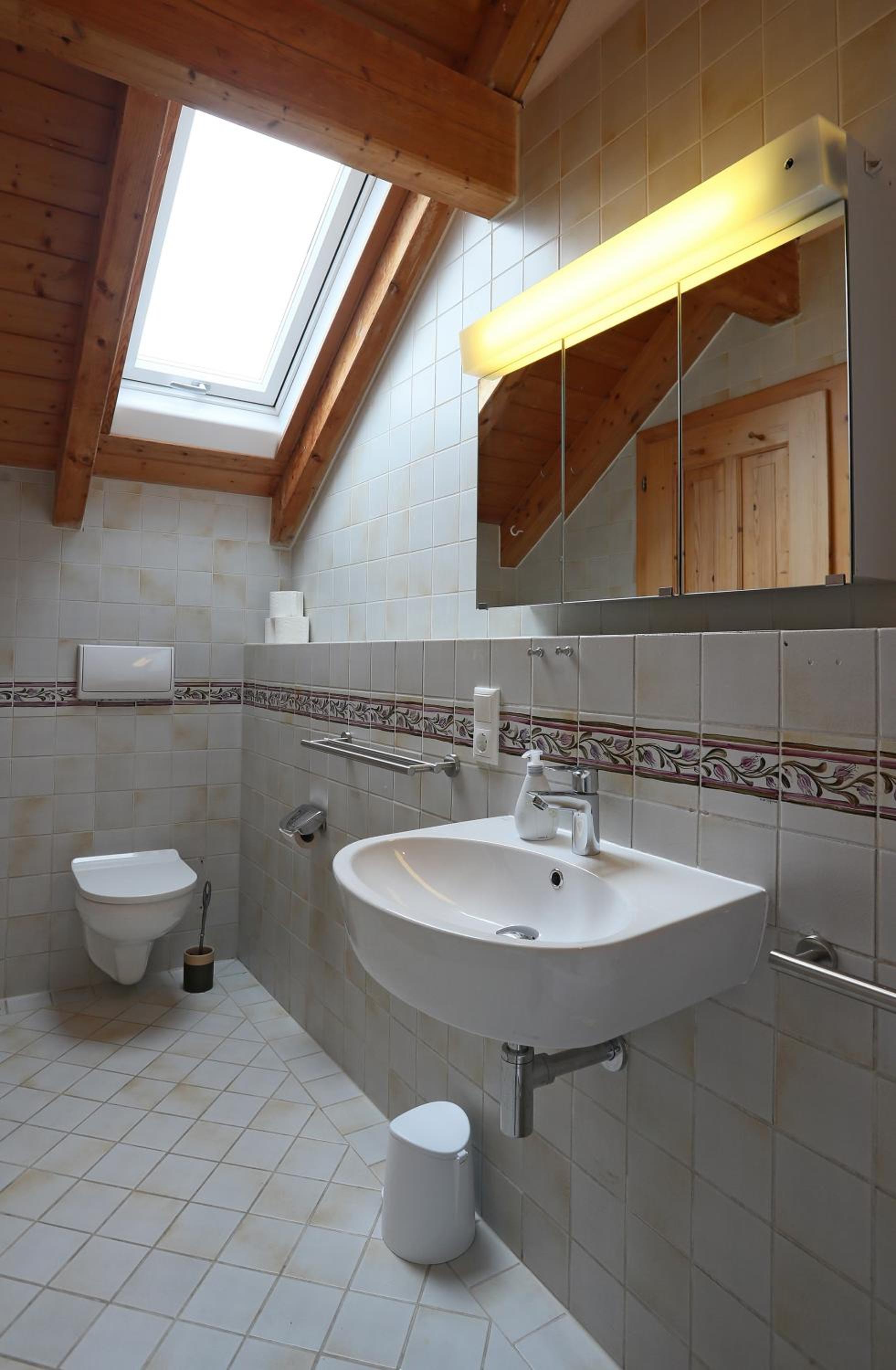Unique Luxury Villa 22 min to Munich 290m2 Pool Sauna