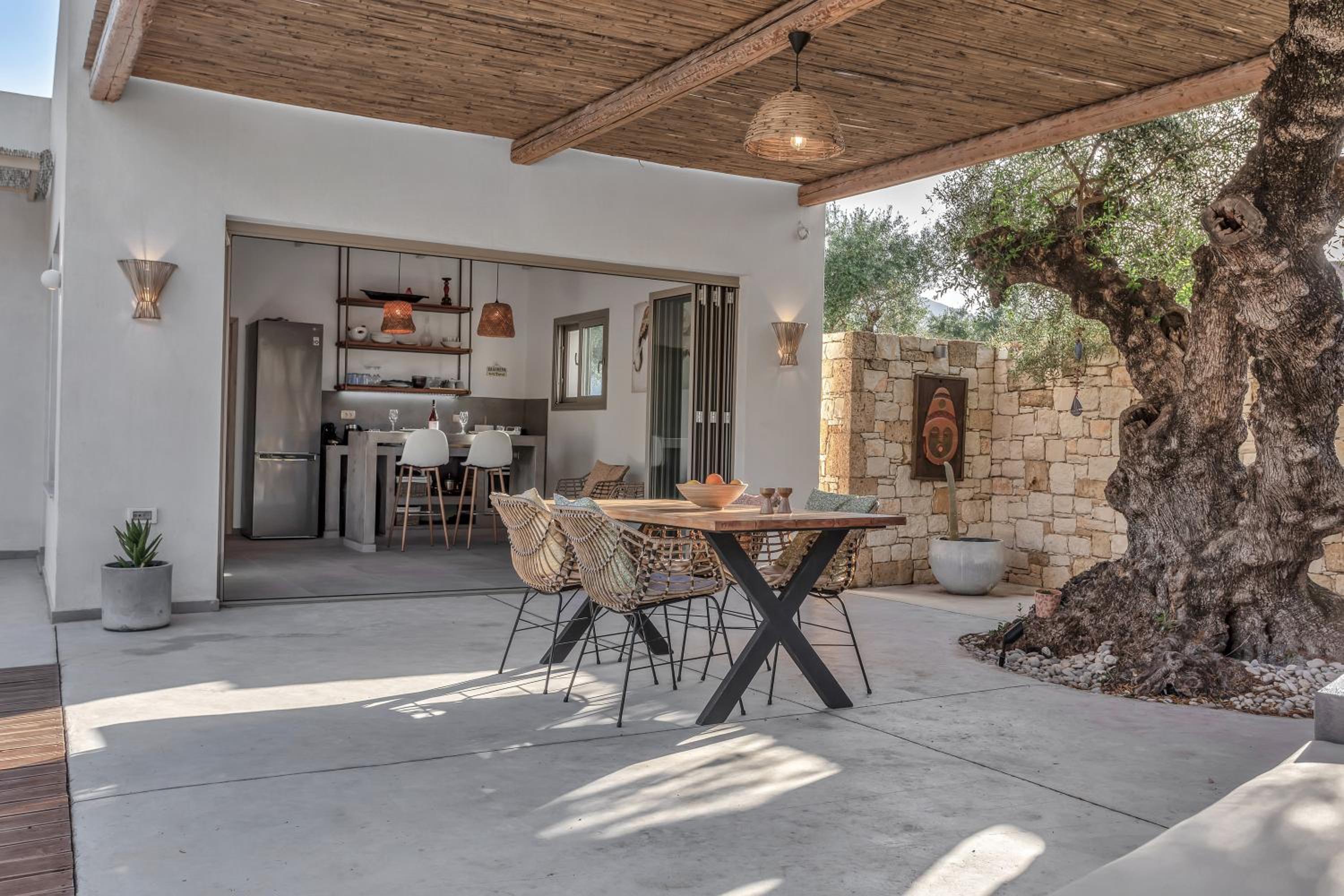 Natura Oliva House