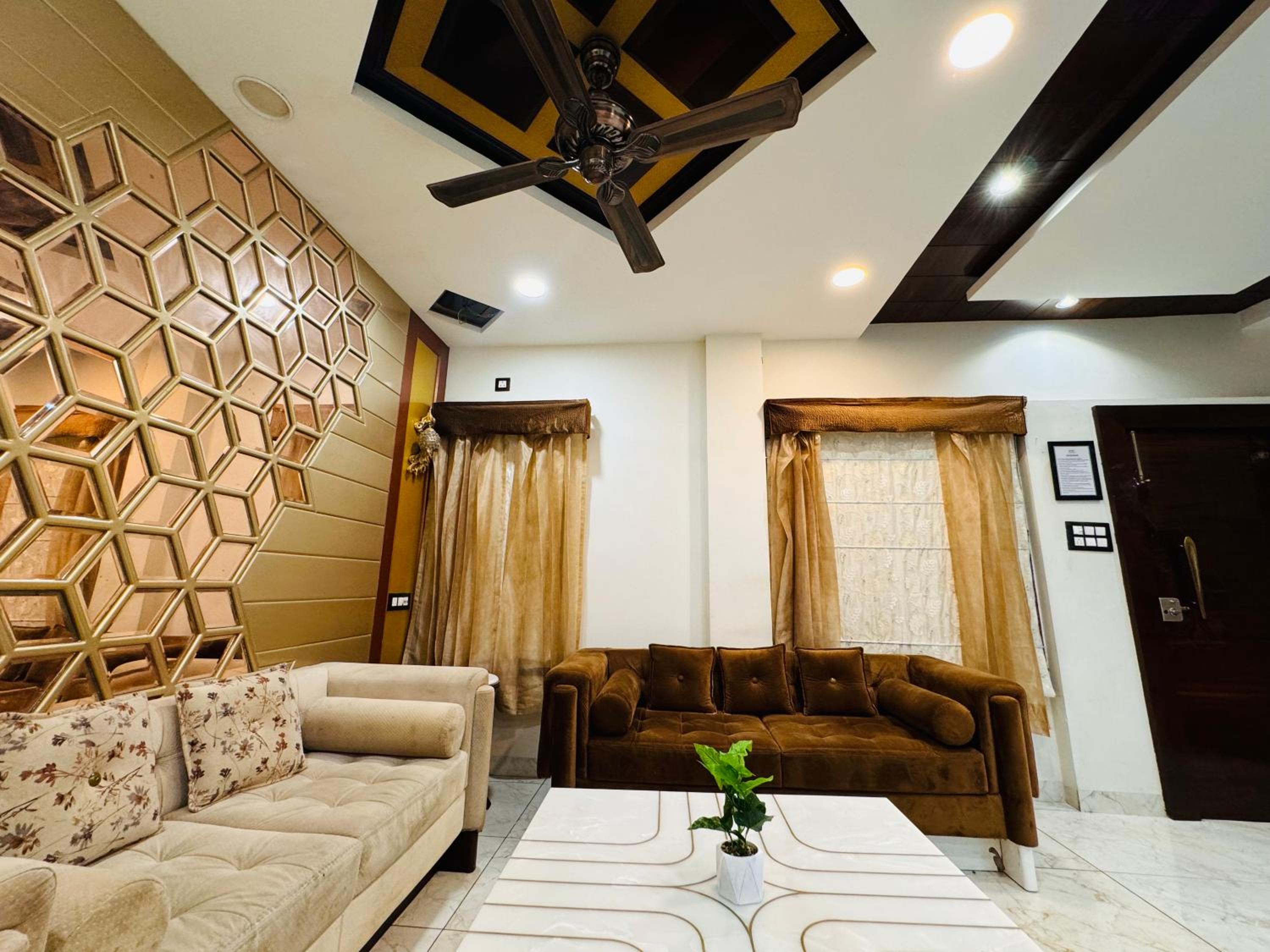 Home Escape 3BHK Luxury Duplex, Vijay Nagar