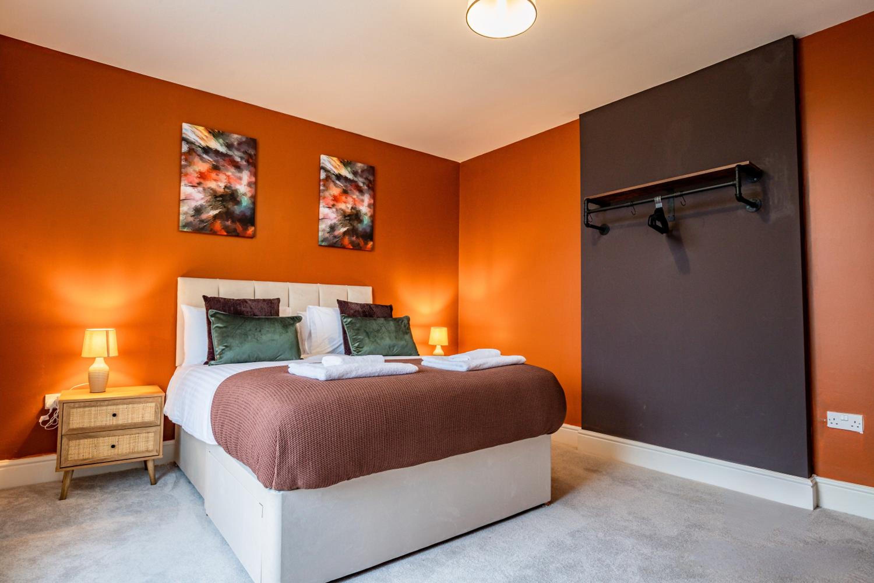 Guest Homes - Foley Garden Flat view 4