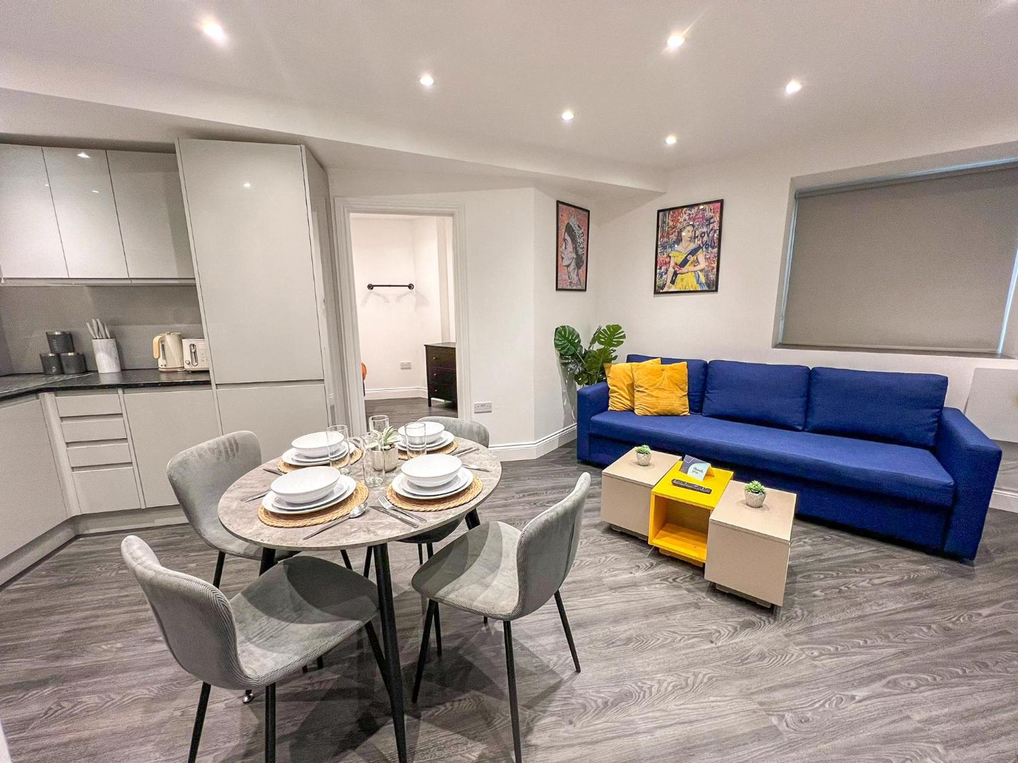 Modern 1-Bedroom Apartments near Shoreditch, Old Street & Hoxton by NourNest Apartments