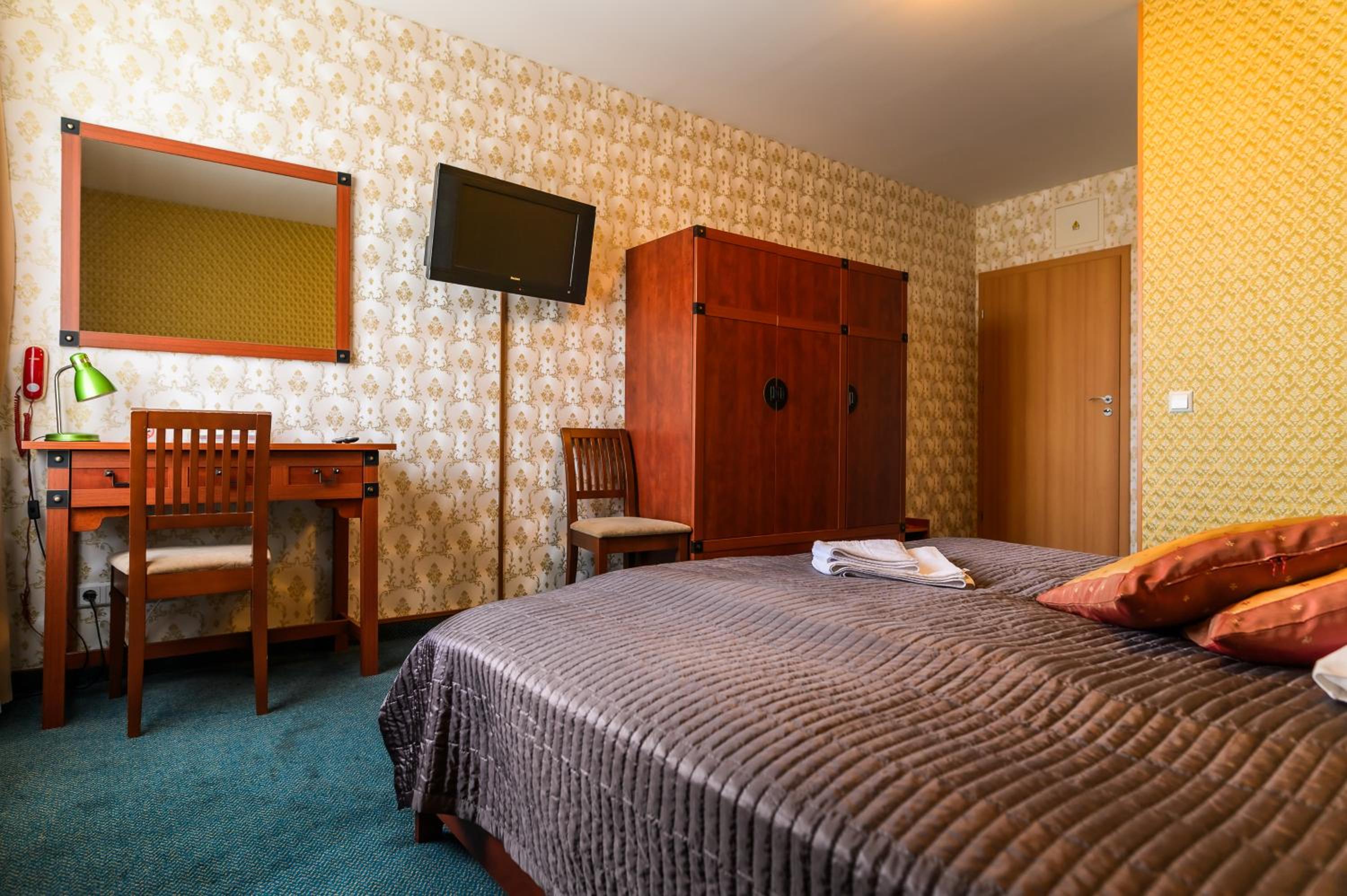 Synet CoLiving