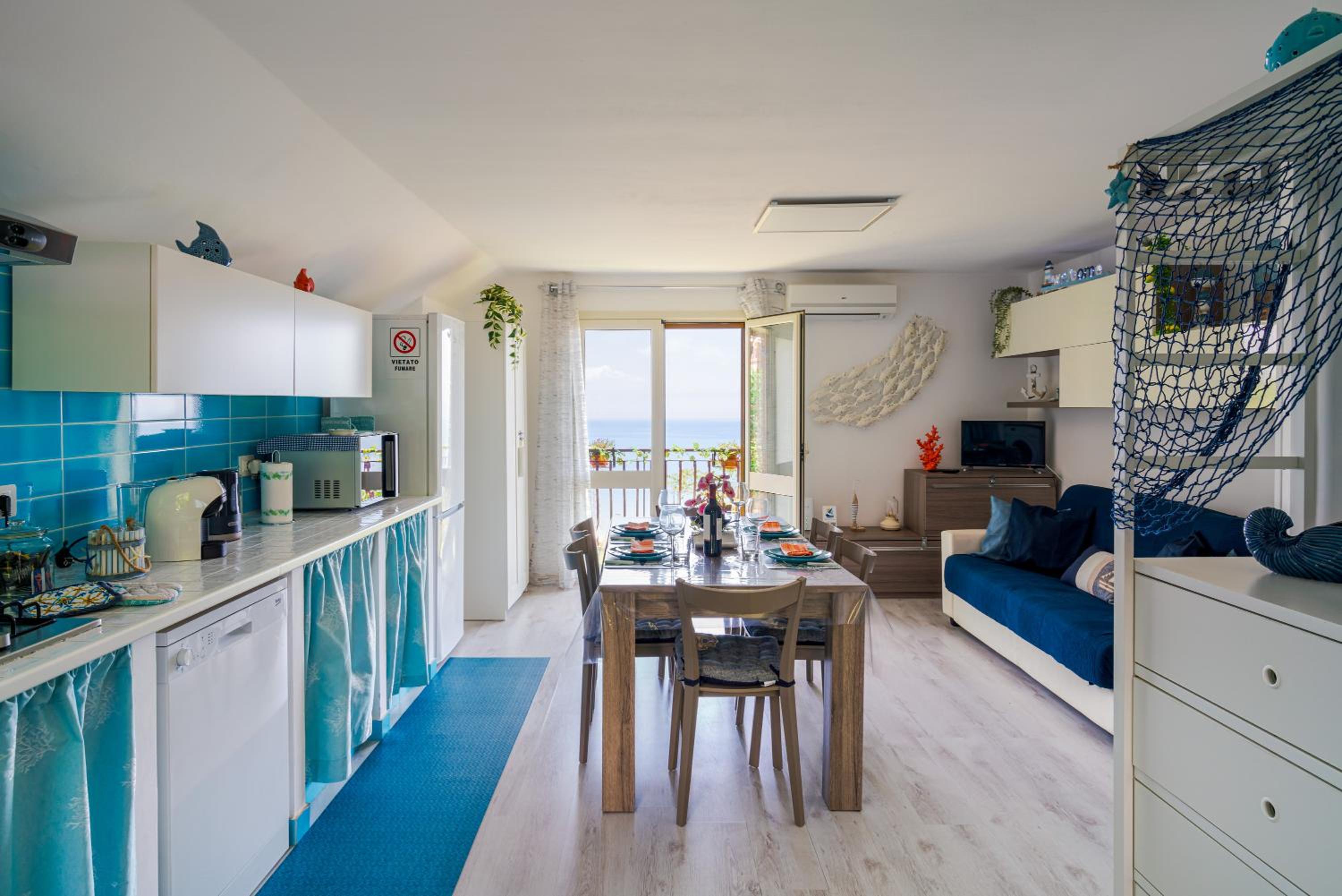 La Goccia sul Mare view 5