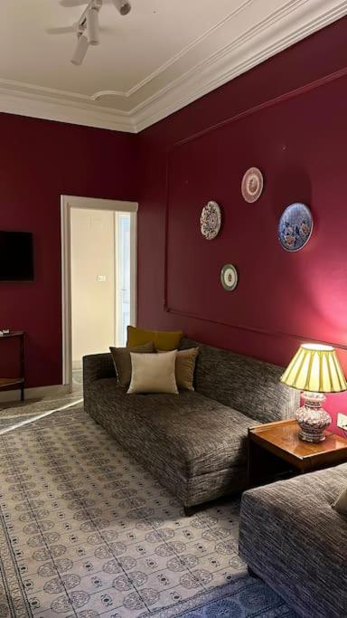 apartment in downtown Champollion street
