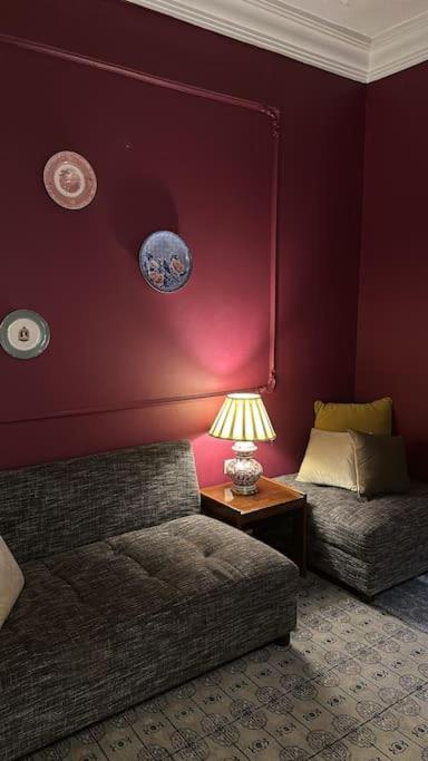 apartment in downtown Champollion street