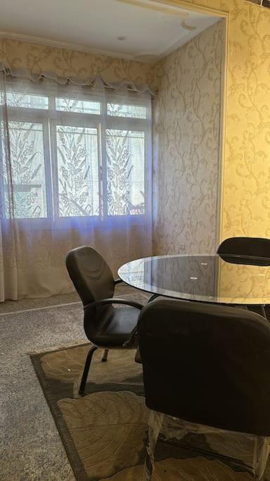 apartment in downtown Champollion street