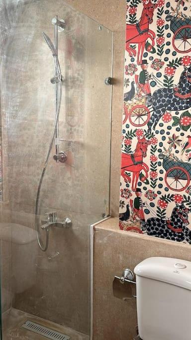 apartment in downtown Champollion street