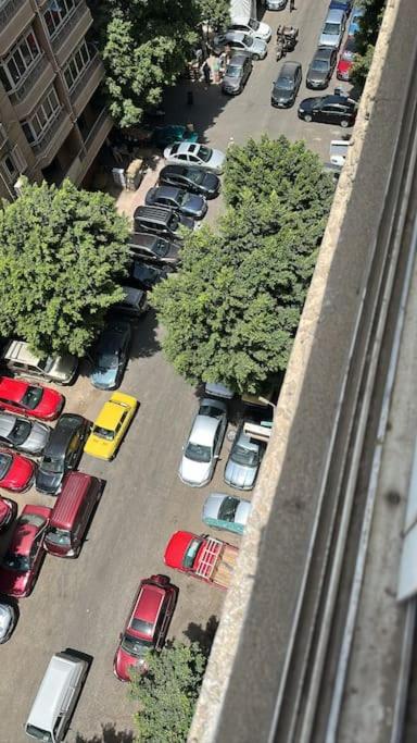 apartment in downtown Champollion street