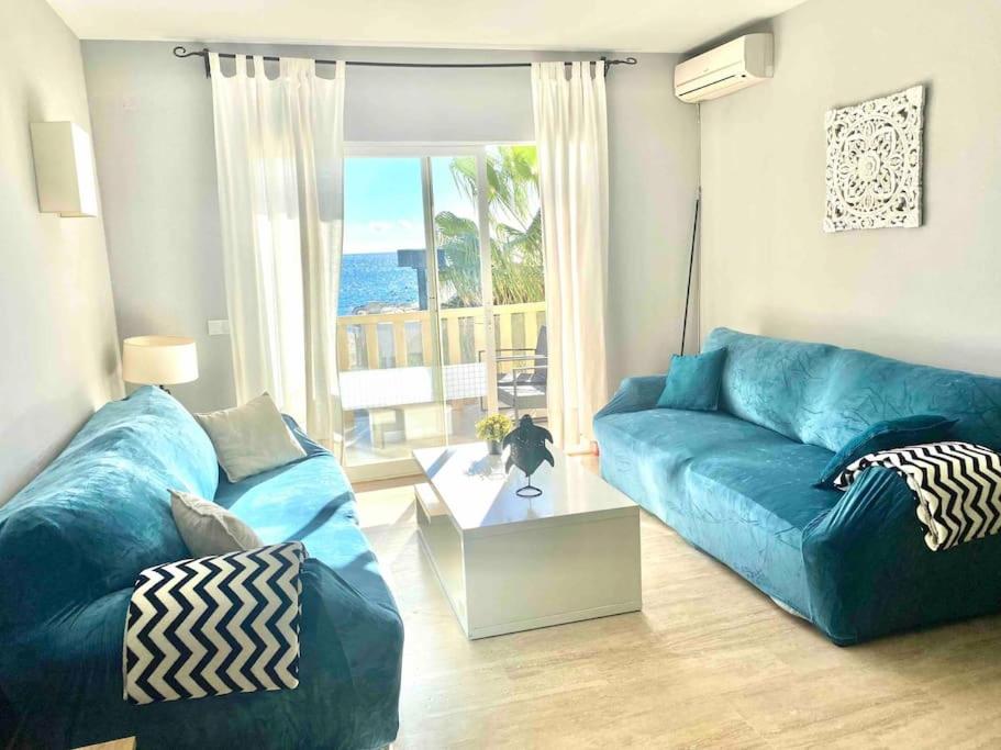 Sea frontline stylish beach House