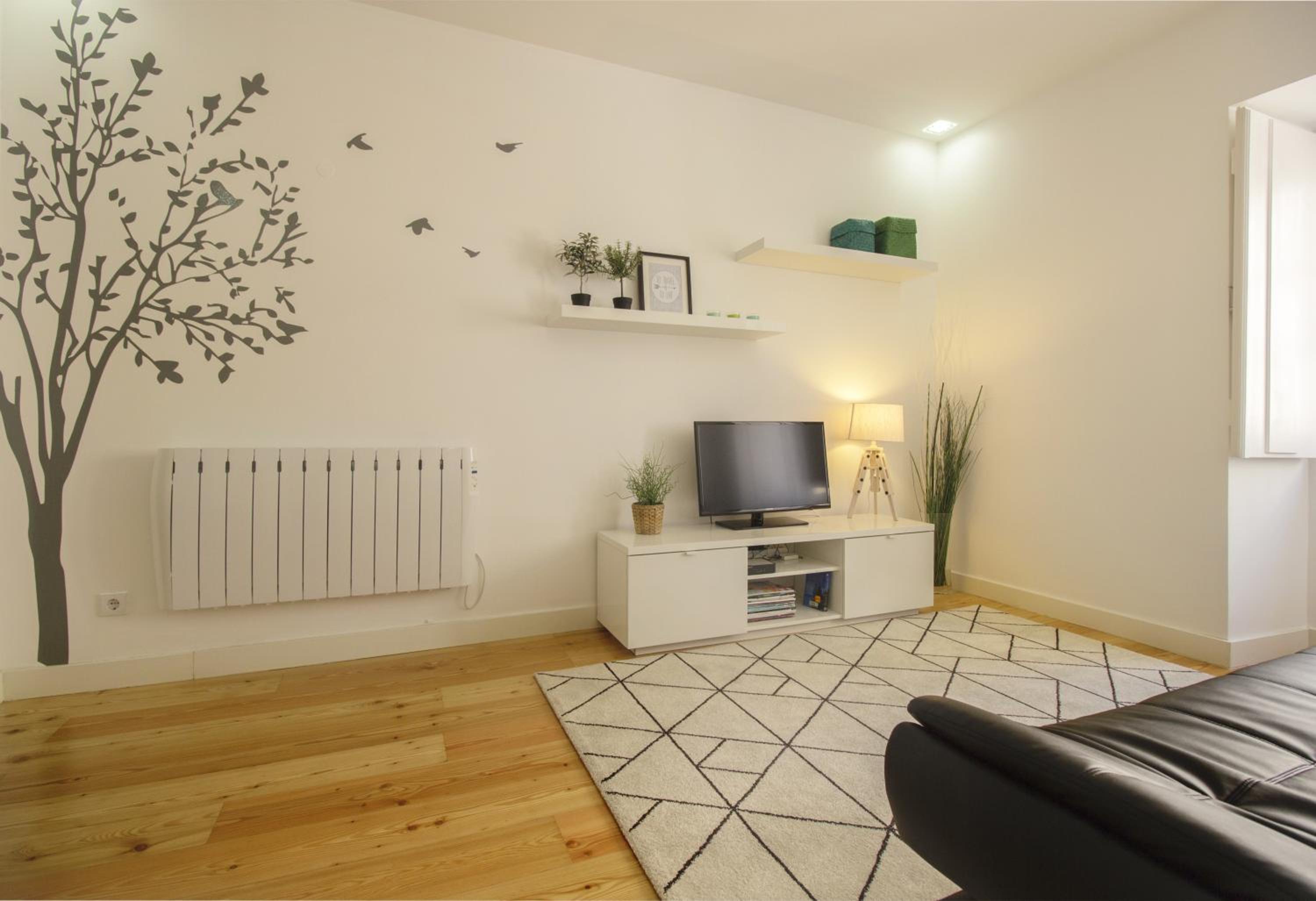 Lisbon Gloria Apartment view 2