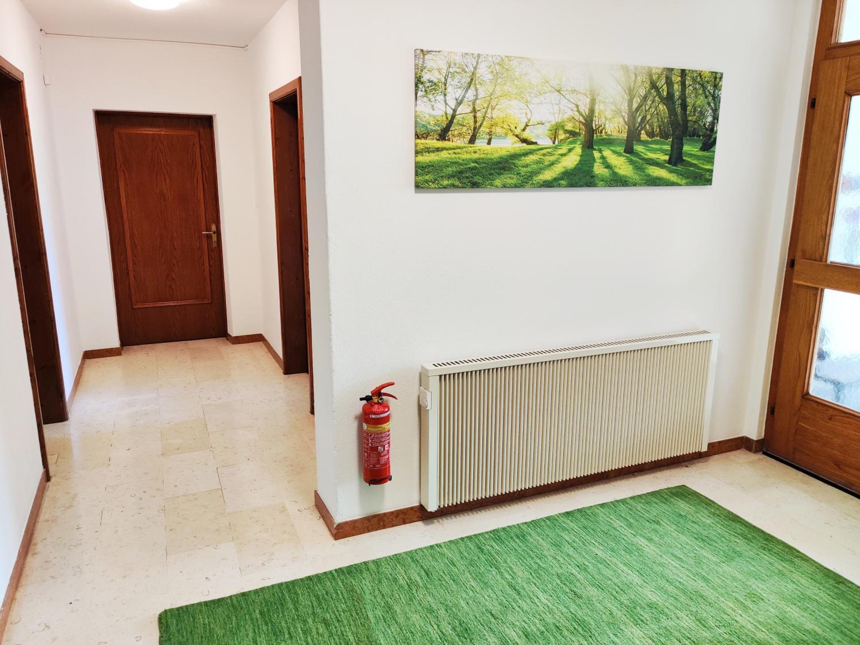 Wellness- HotTub & Sauna- Pet Friendly- Hiking