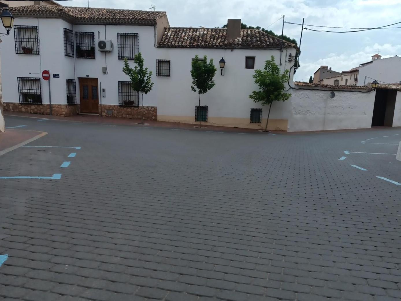 Agradable casa con zona de relax y aparcamiento