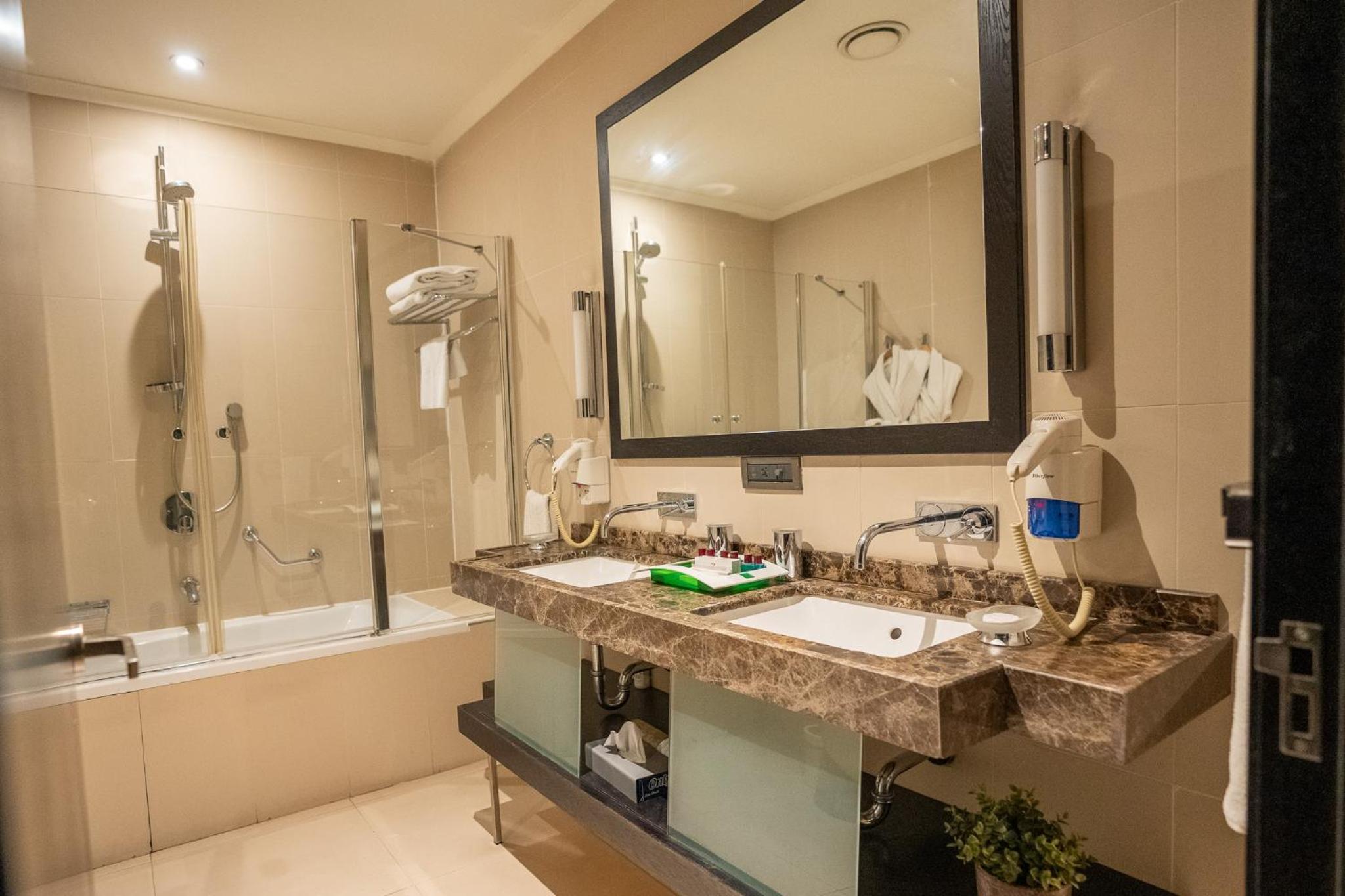 Nova Plaza Prime Hotel - Image 108