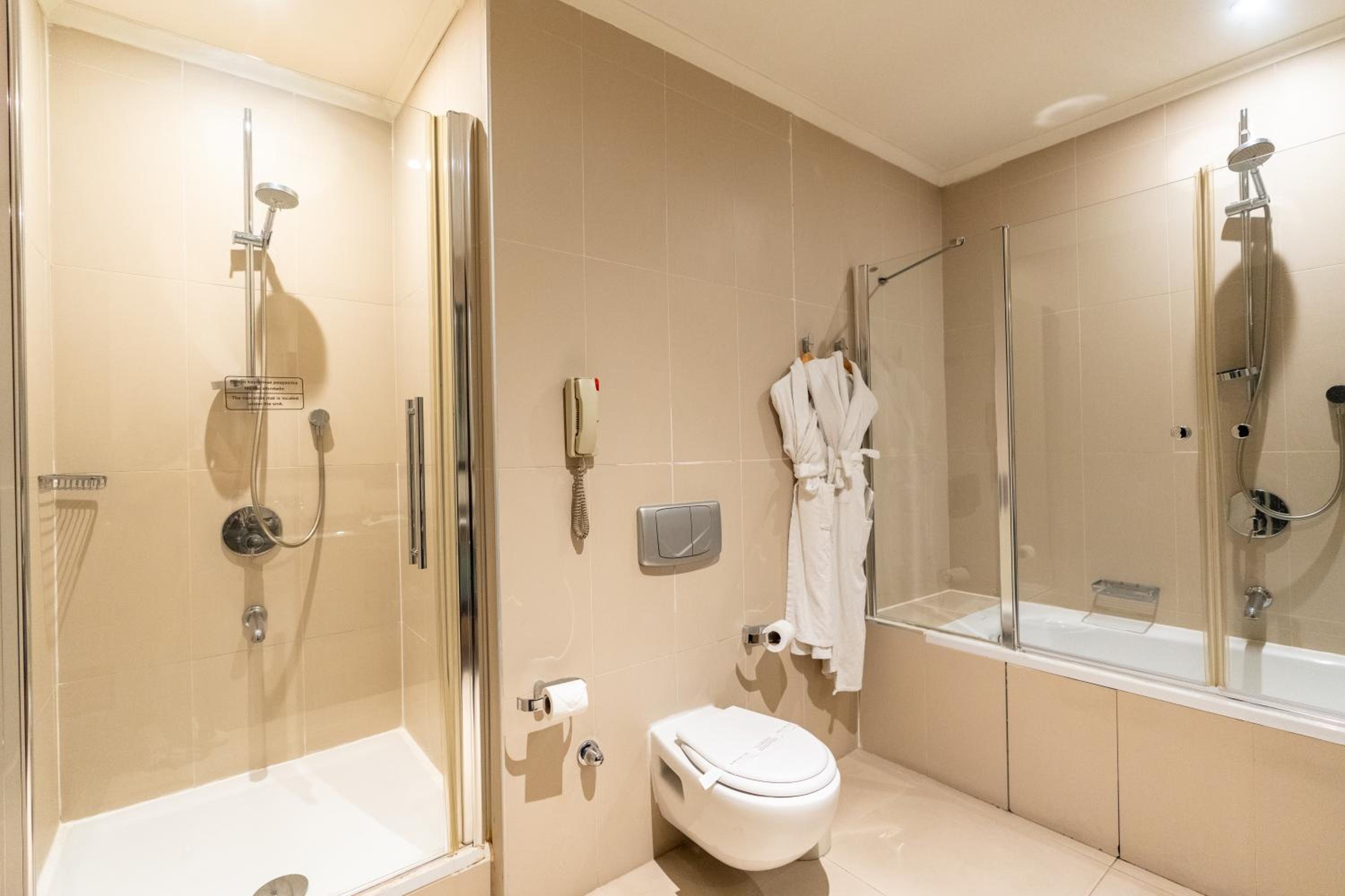 Nova Plaza Prime Hotel - Image 117