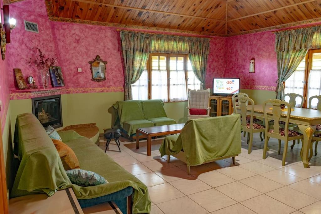 Zeusplace Skotina Country House