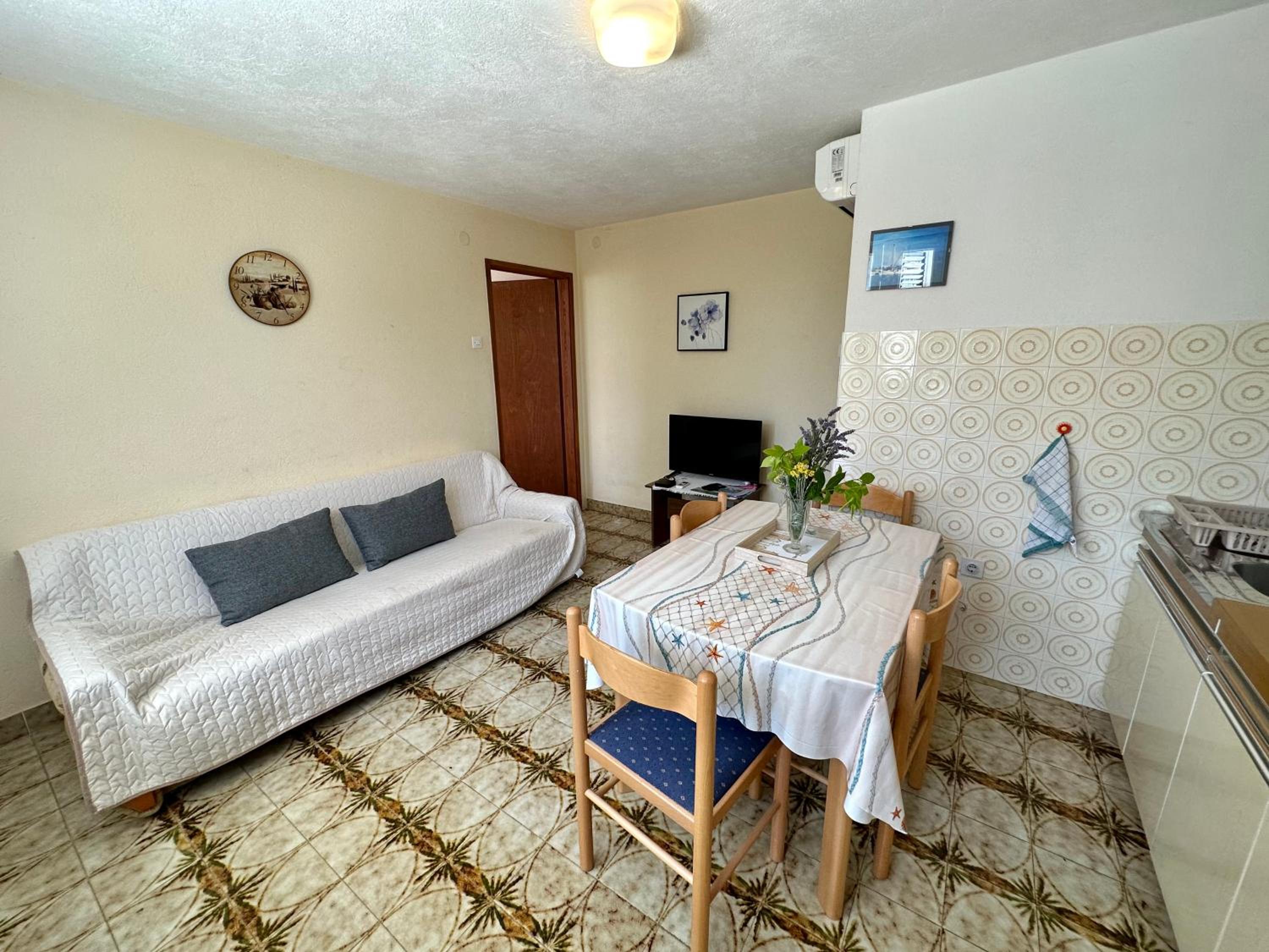Apartmani Mona