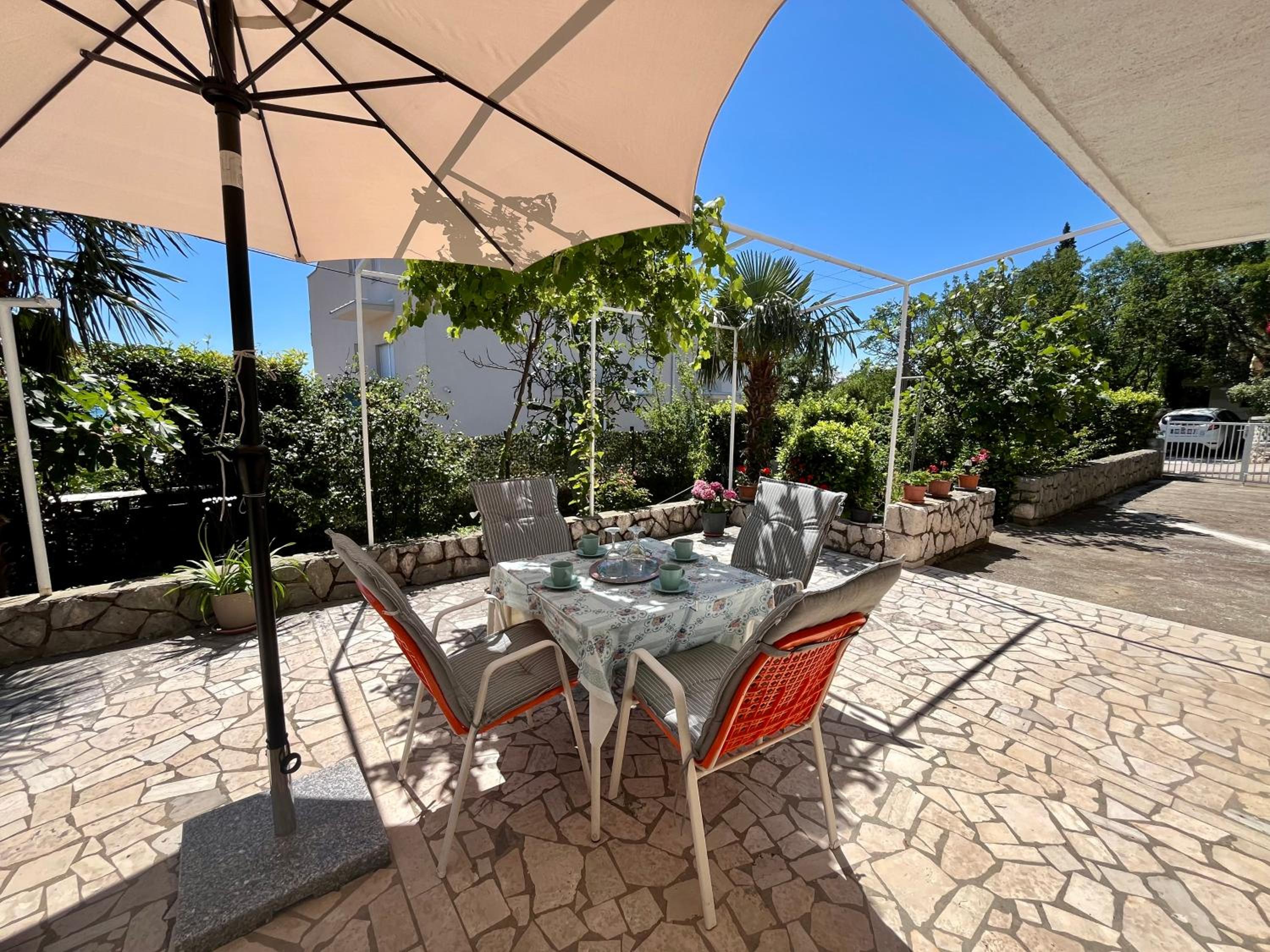Apartmani Mona