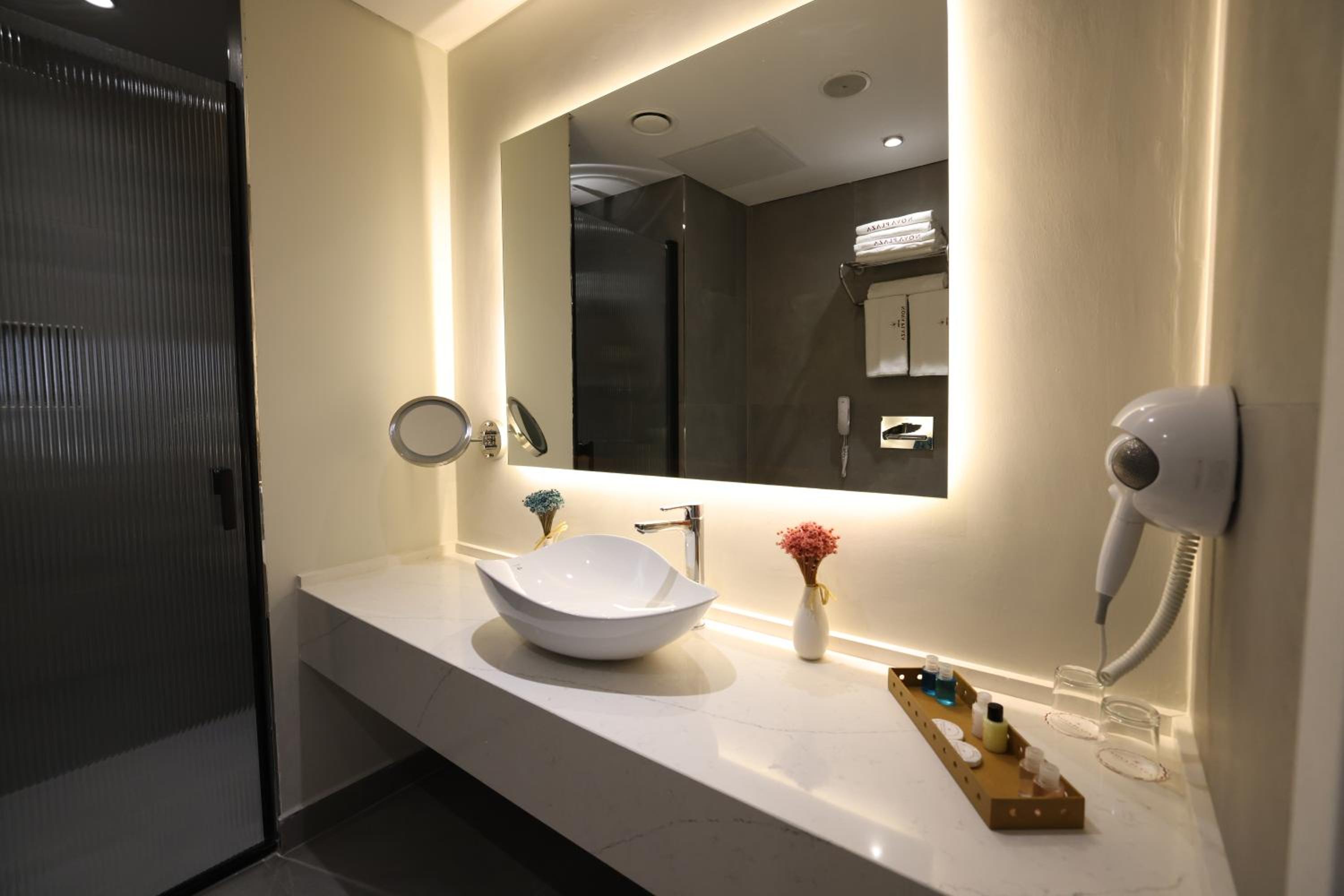 Nova Plaza Prime Hotel - Image 206