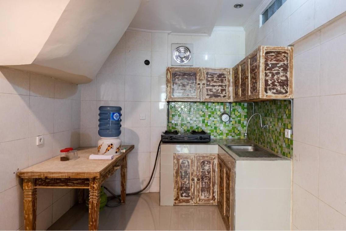 Pibra house Room 1 view 5