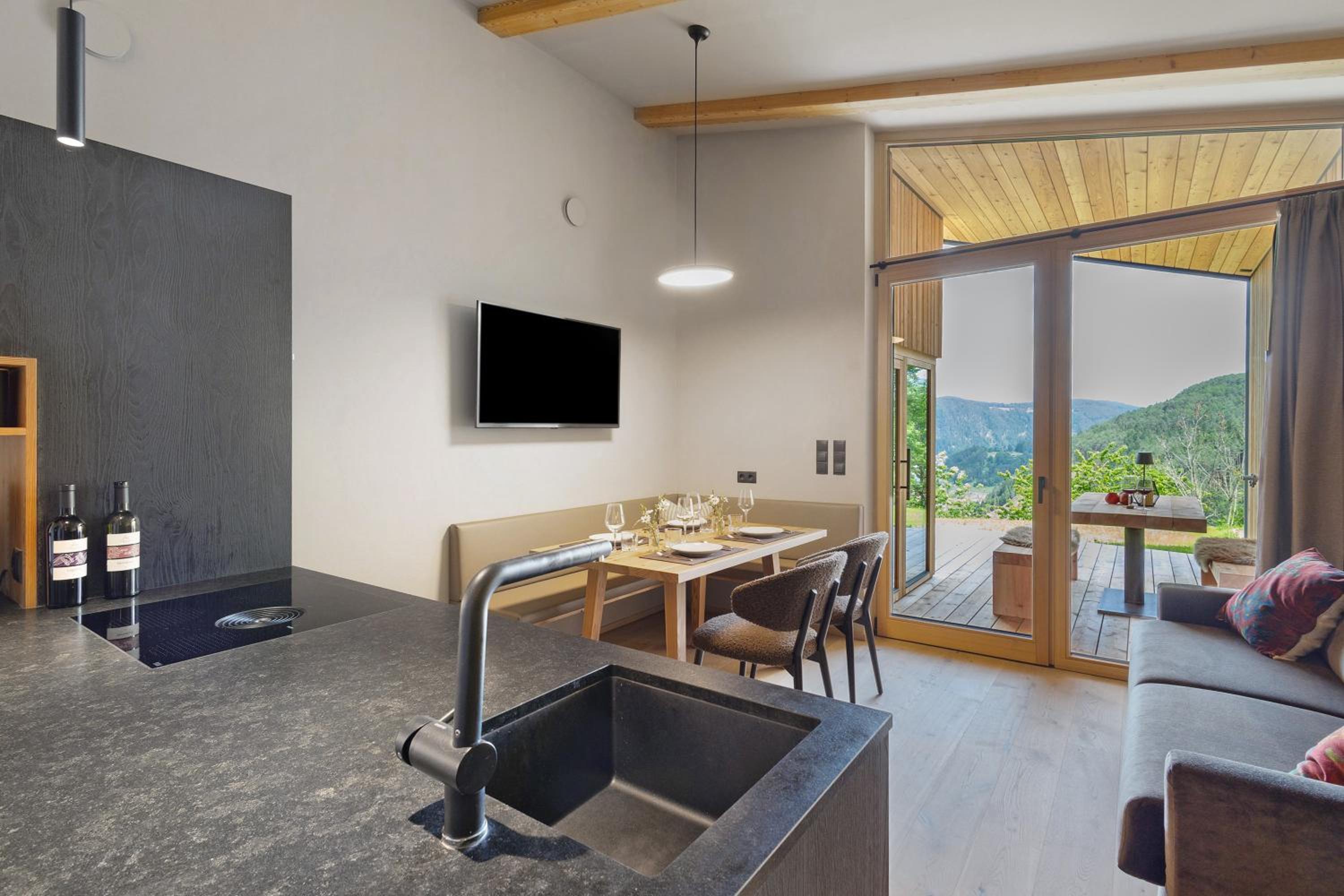 Oberplunerhof Luxury Chalet Skyline view 4