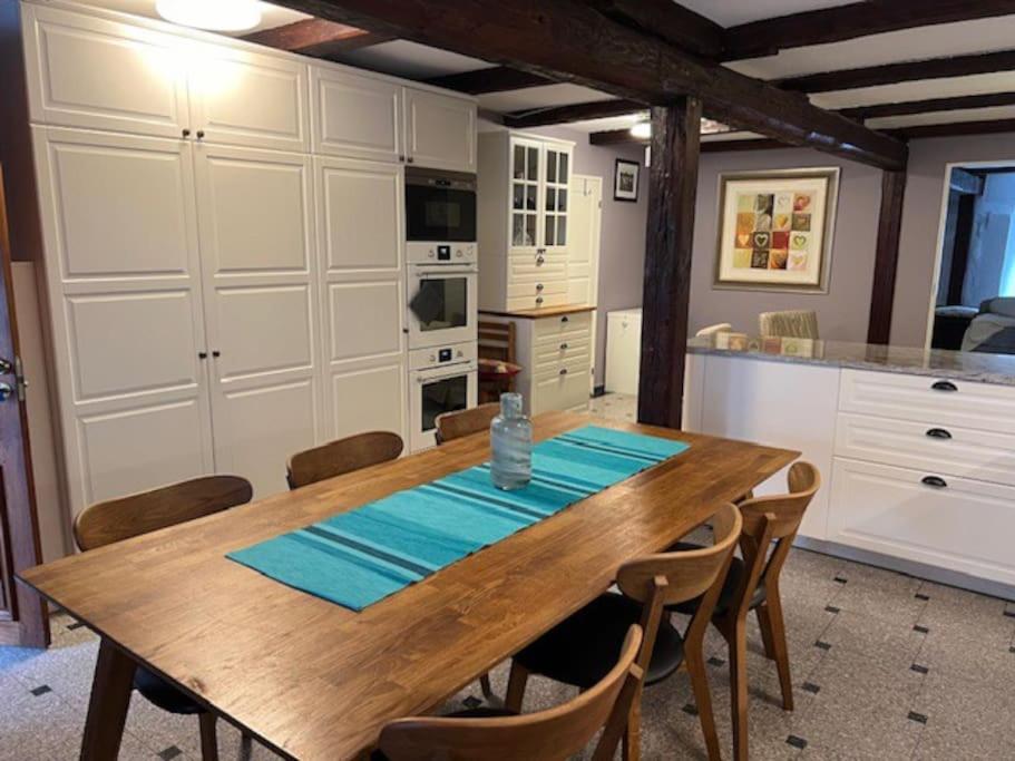 Apartment in 1700s building view 4