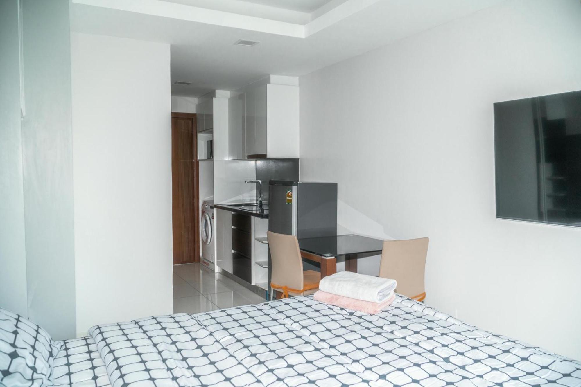 C-View Residence by Apartwell