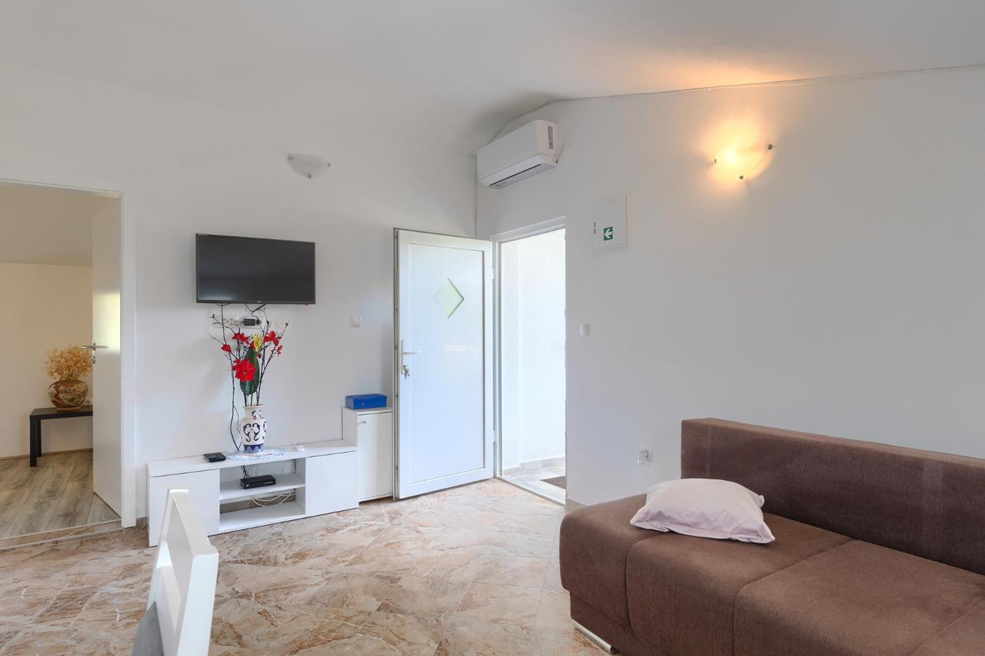Apartment Mirjana