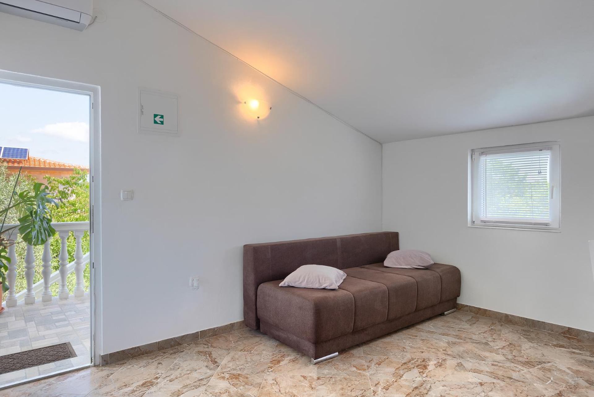 Apartment Mirjana