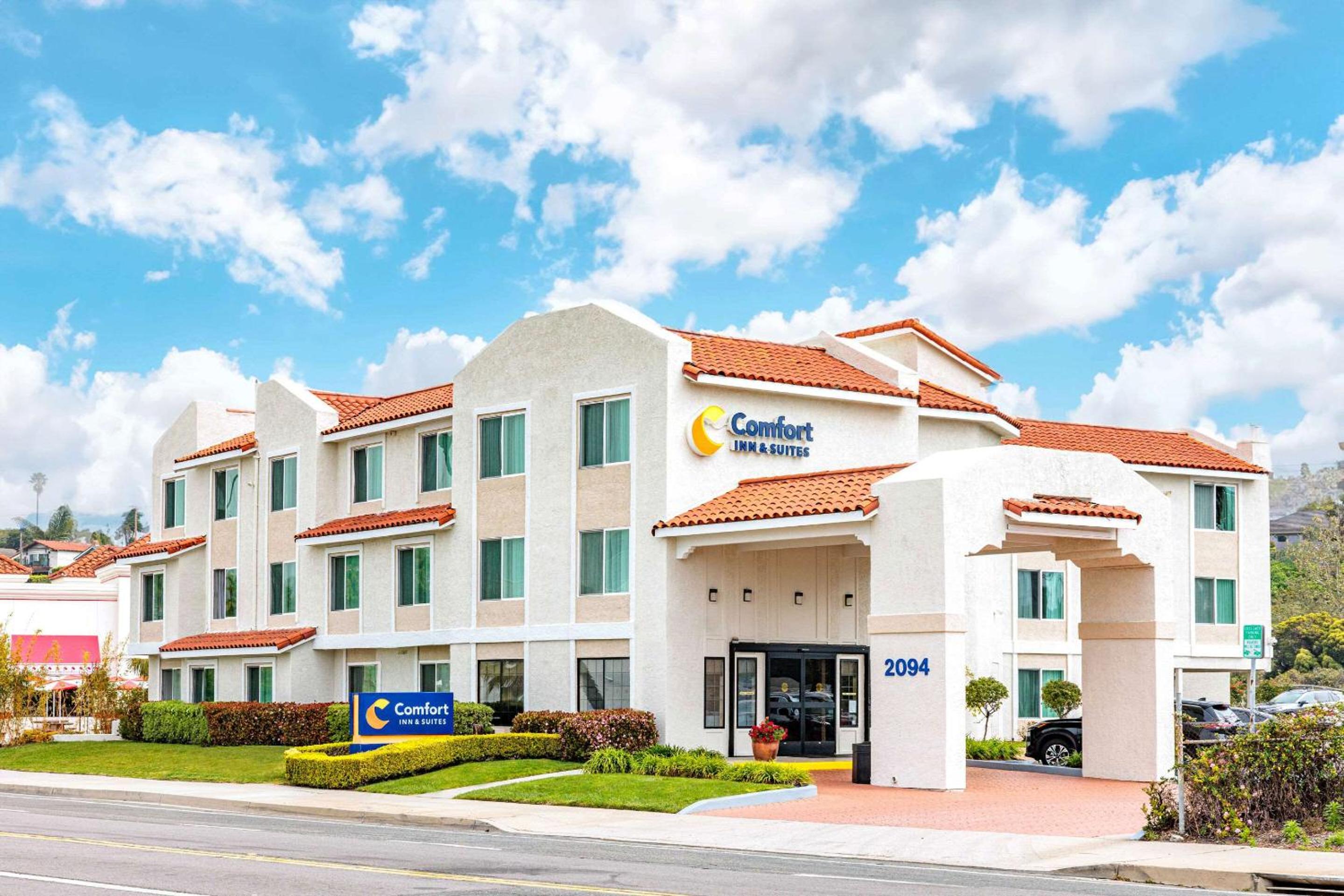 Ventura Vacations - Comfort Inn Suites Ventura Beach - Property Image 18