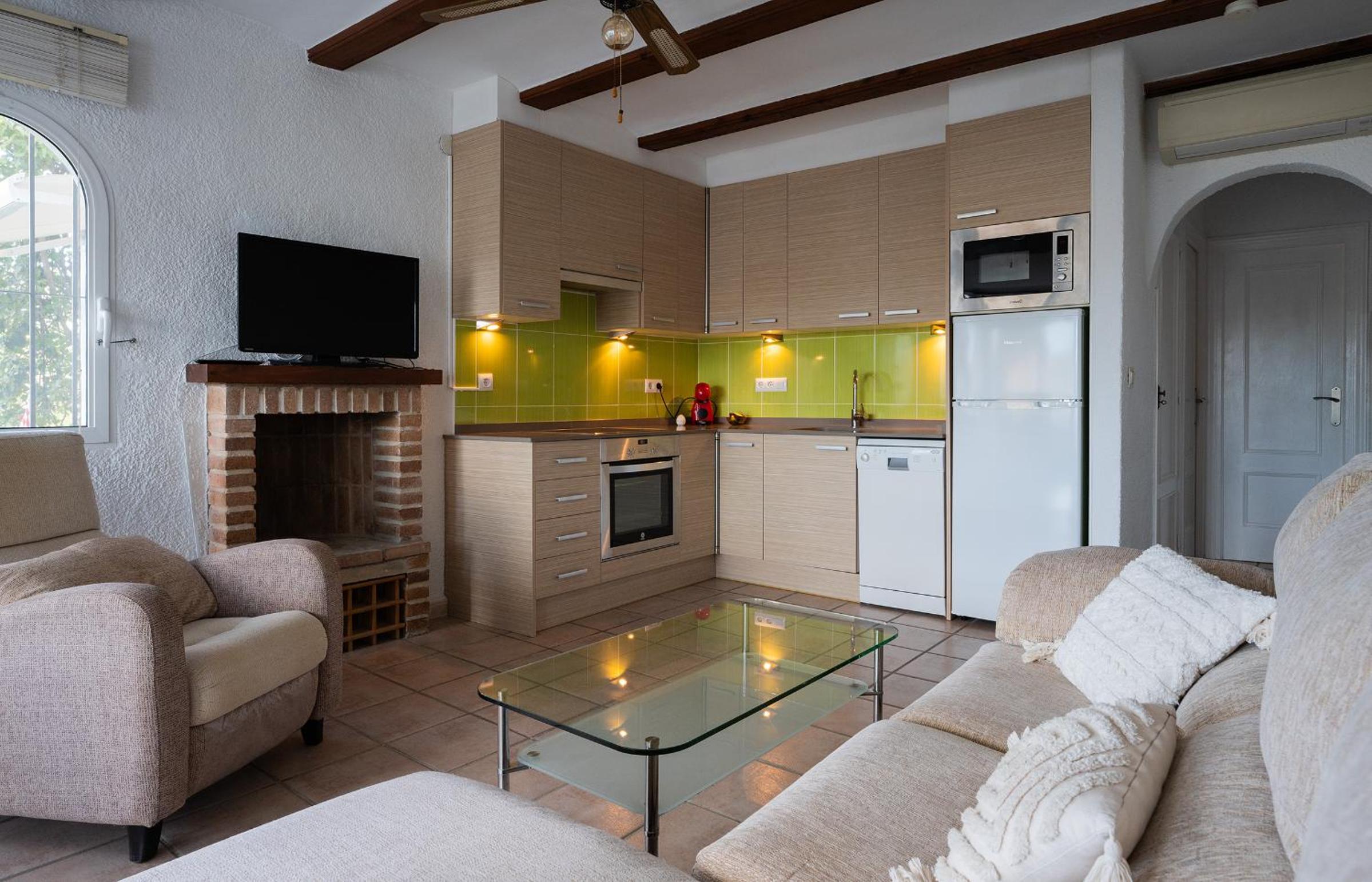 Beach & mountain retreat Los Almendros