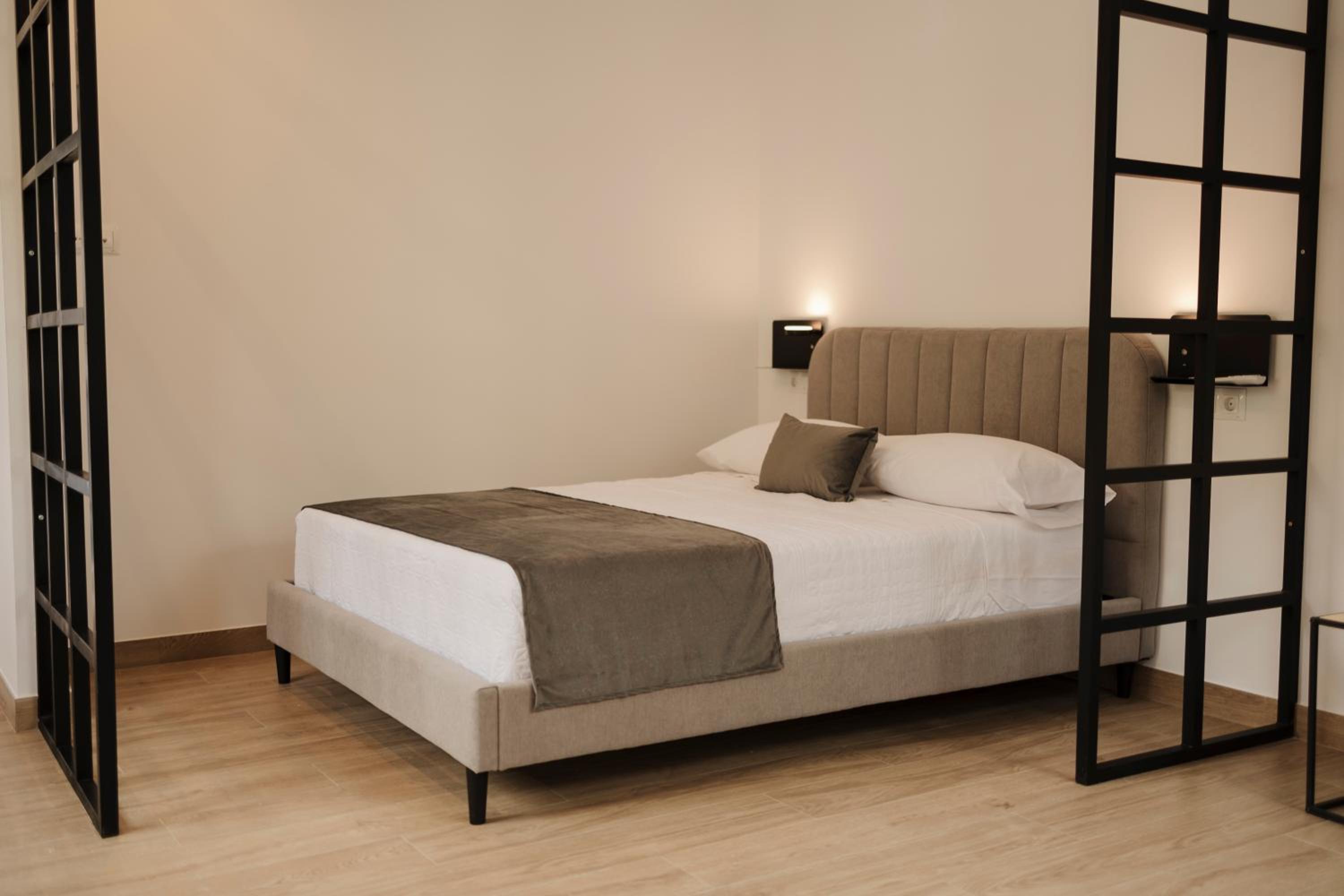 PALOMA SUITES