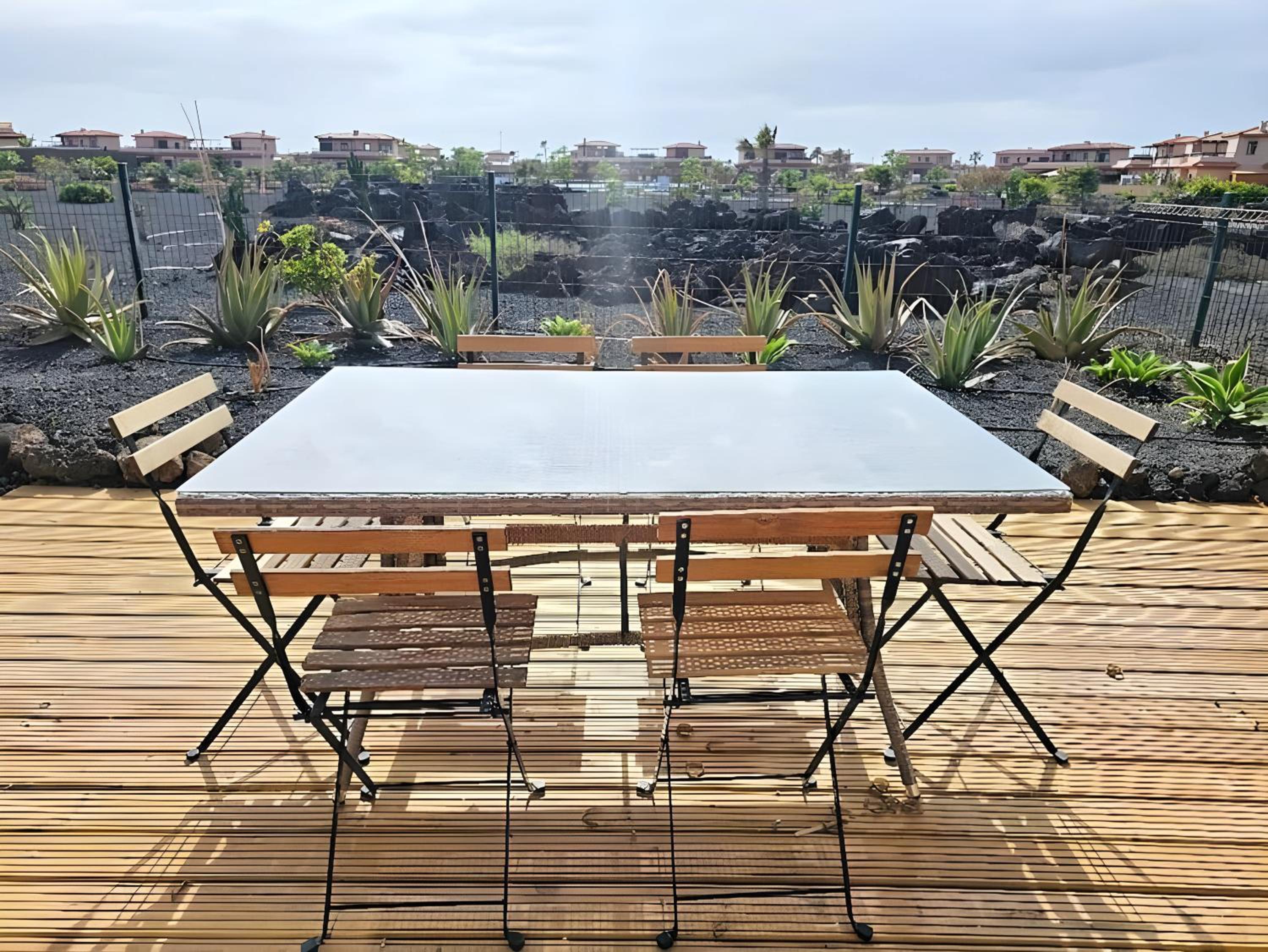 Casa Topik, Family and Surfhouse